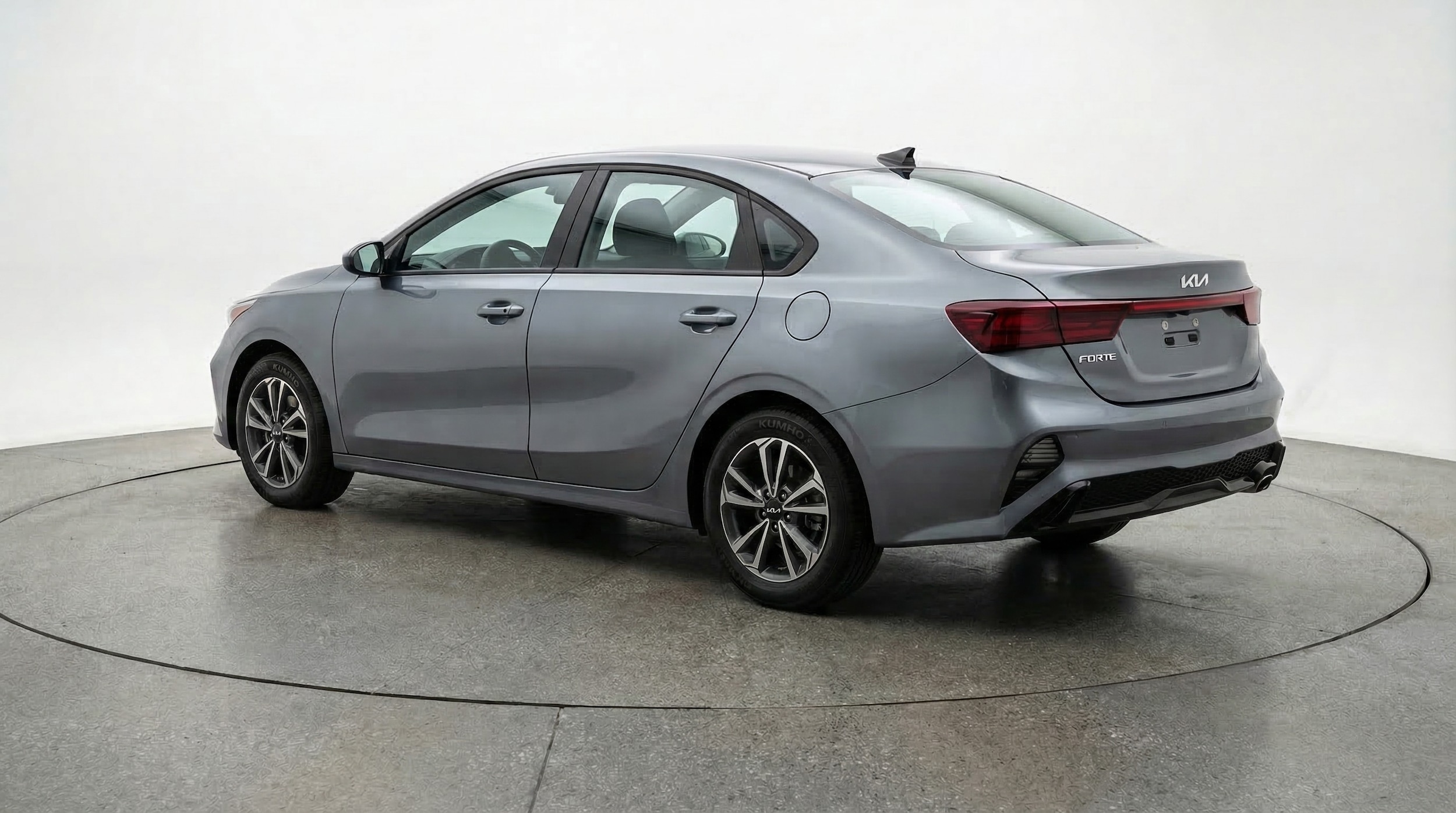 Thumbnail: 2024 Kia Forte - 5