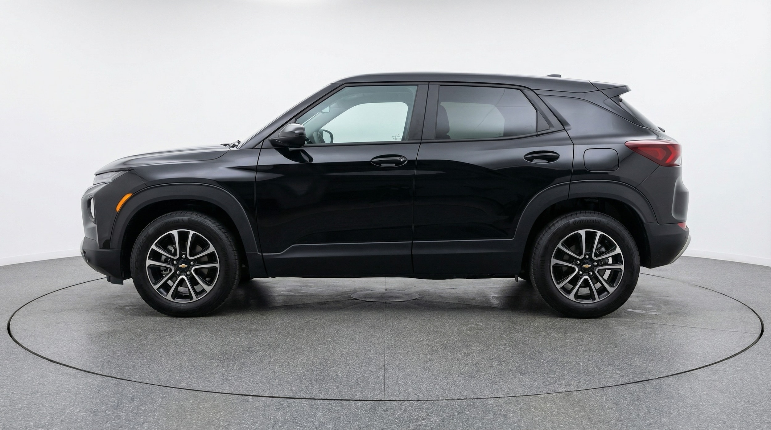 Thumbnail: 2025 Chevrolet TrailBlazer - 4