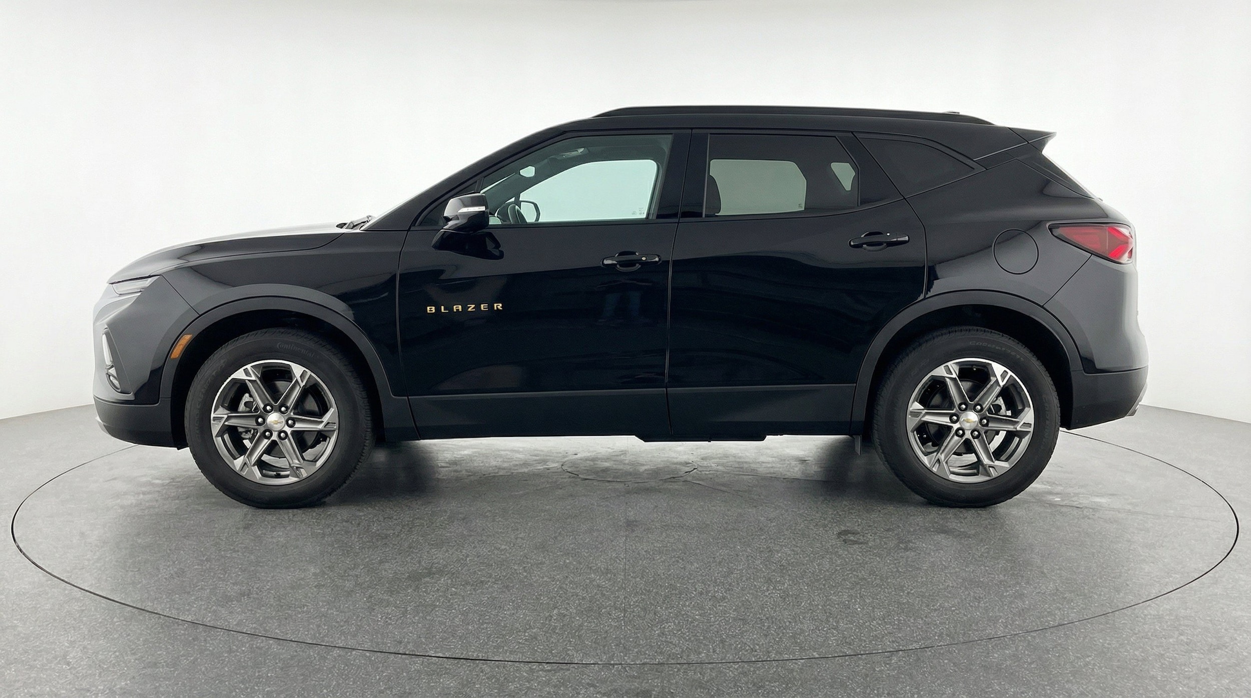 Thumbnail: 2026 Chevrolet Blazer - 5