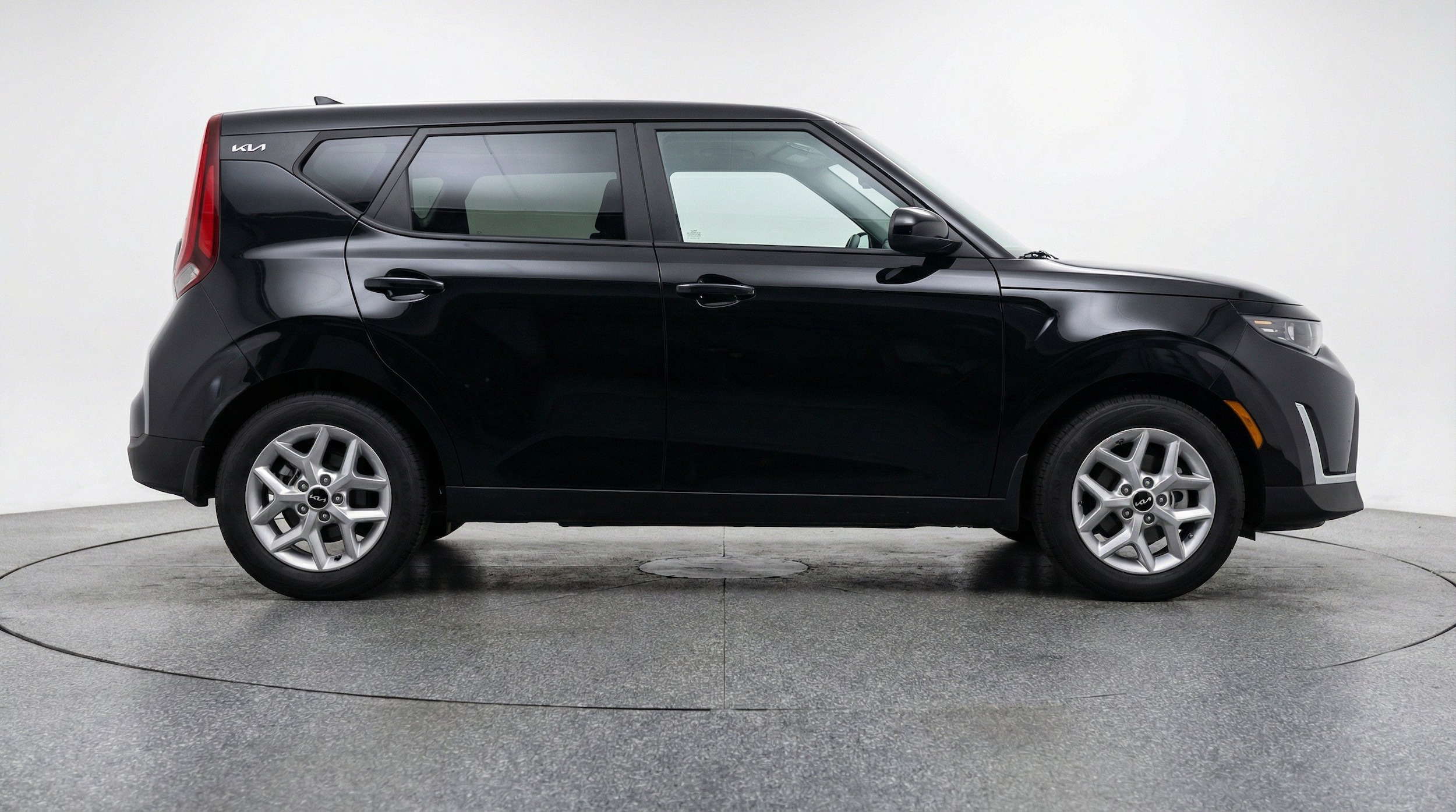 Thumbnail: 2025 Kia Soul - 11