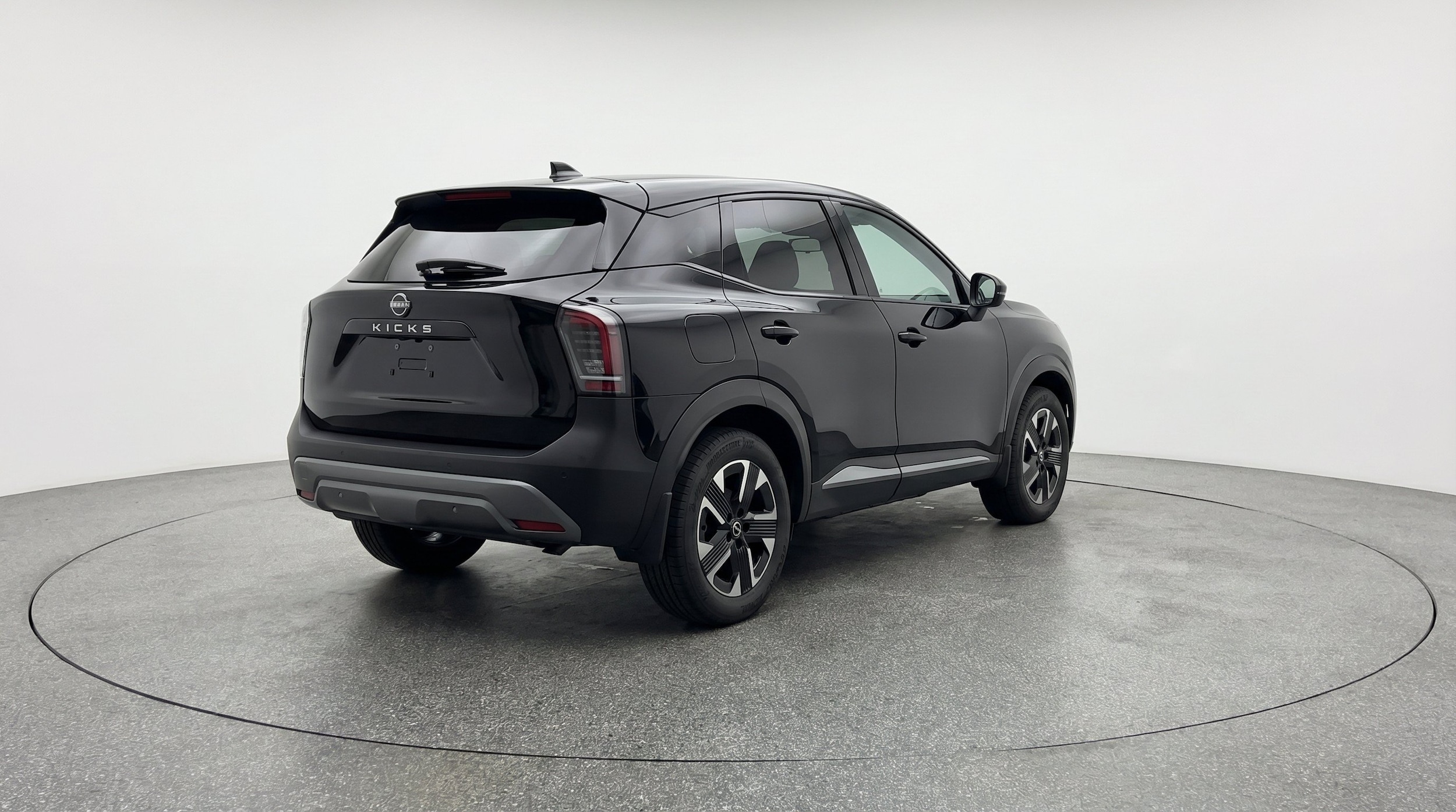 Thumbnail: 2026 Nissan Kicks - 9