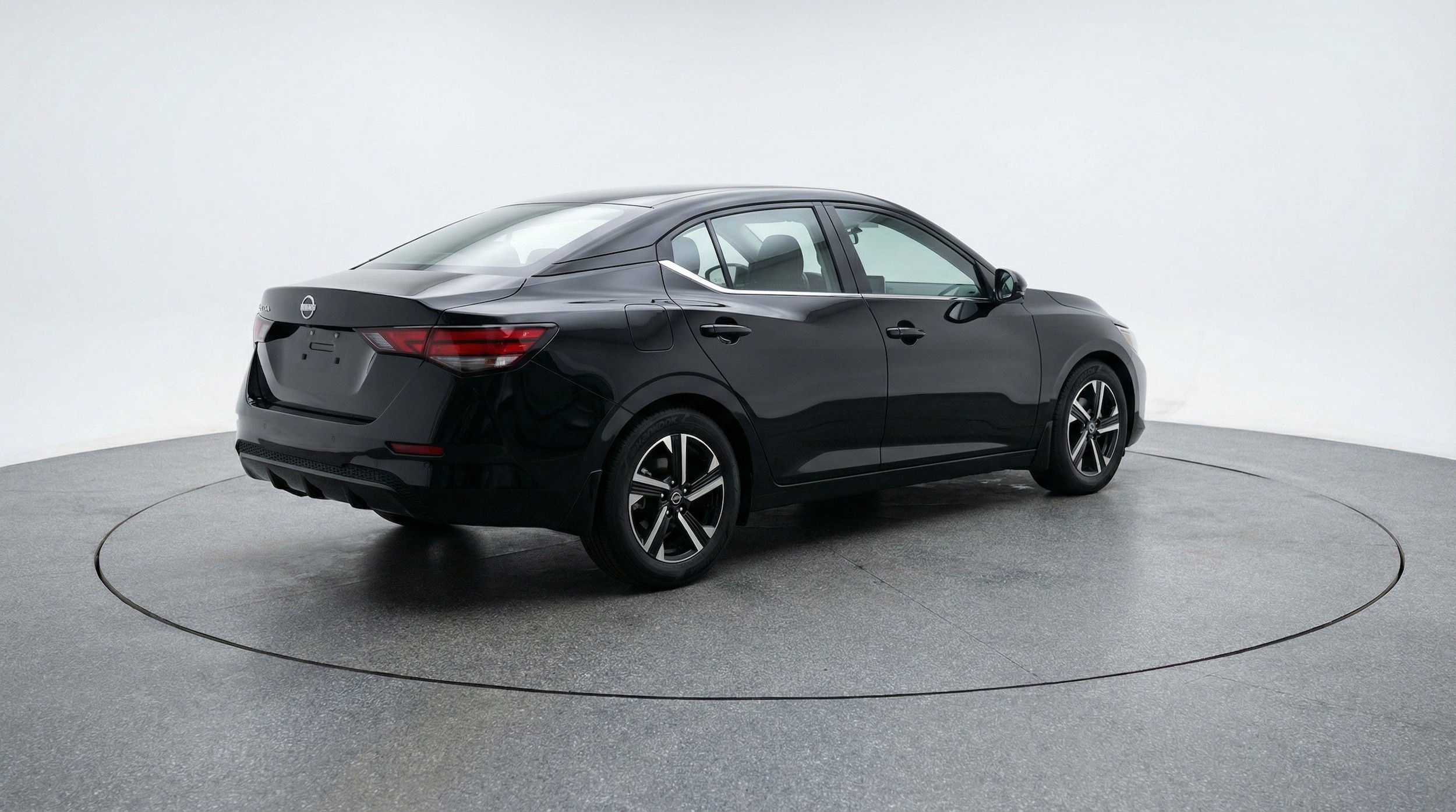 Thumbnail: 2025 Nissan Sentra - 9