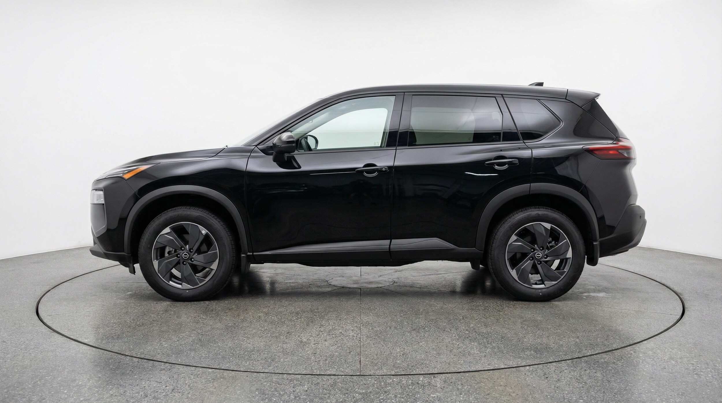 Thumbnail: 2025 Nissan Rogue - 4