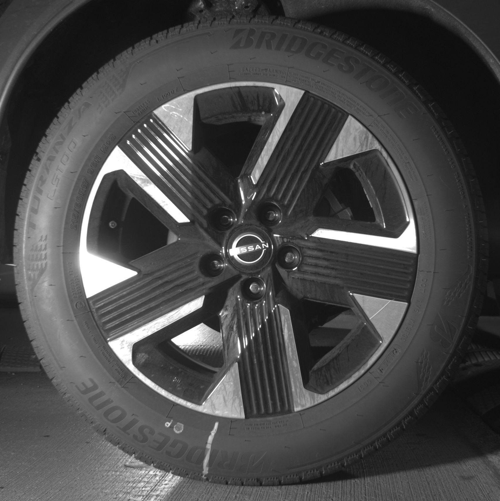 Thumbnail: 2026 Nissan Kicks - 15