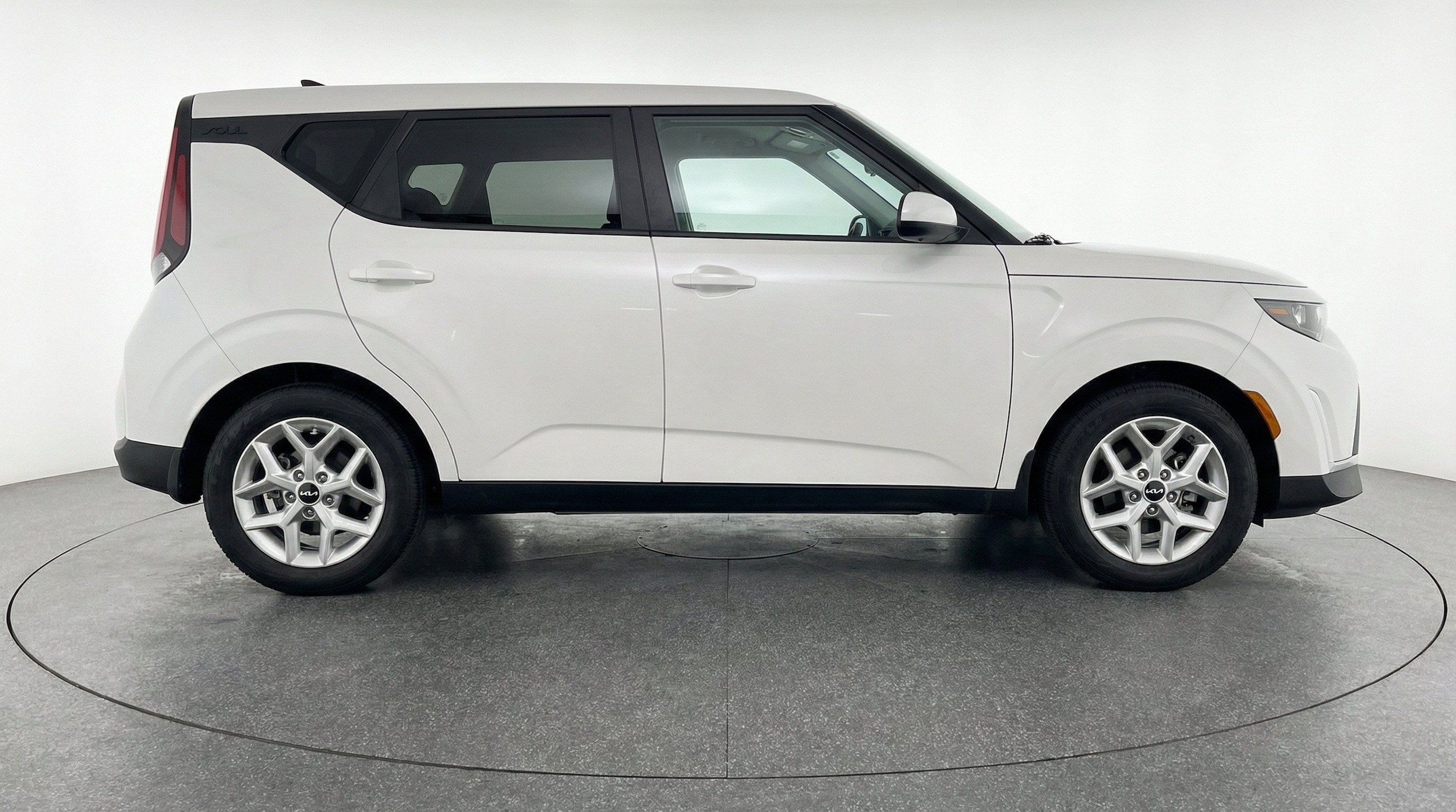 Thumbnail: 2025 Kia Soul - 11