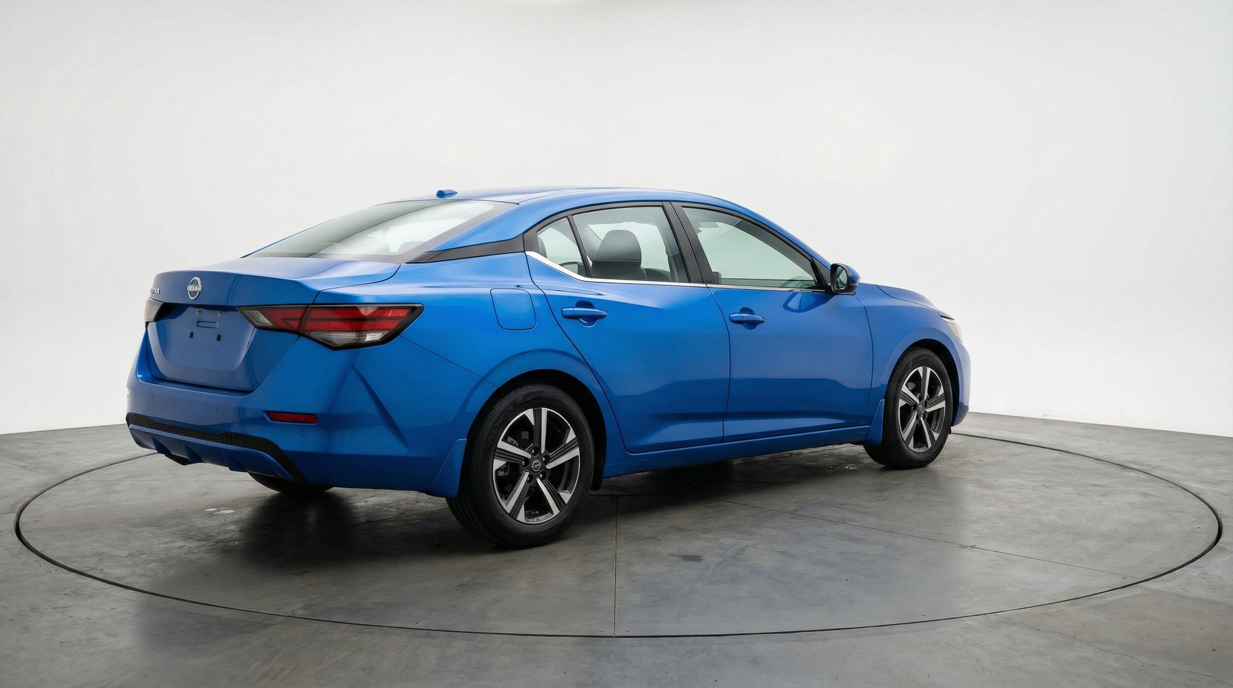 Thumbnail: 2025 Nissan Sentra - 9