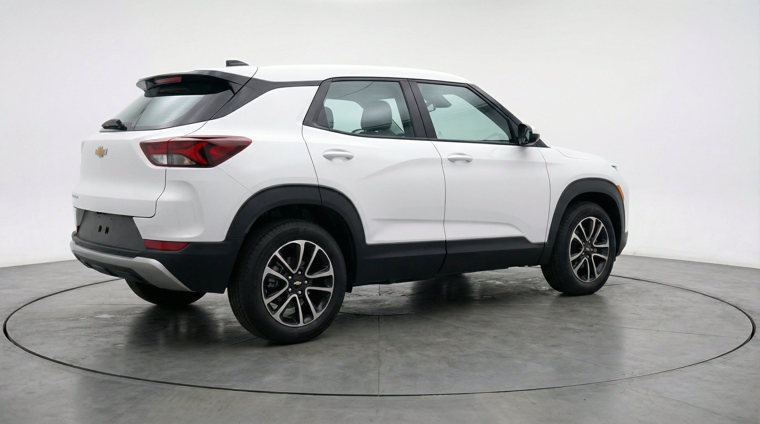 Thumbnail: 2025 Chevrolet TrailBlazer - 9