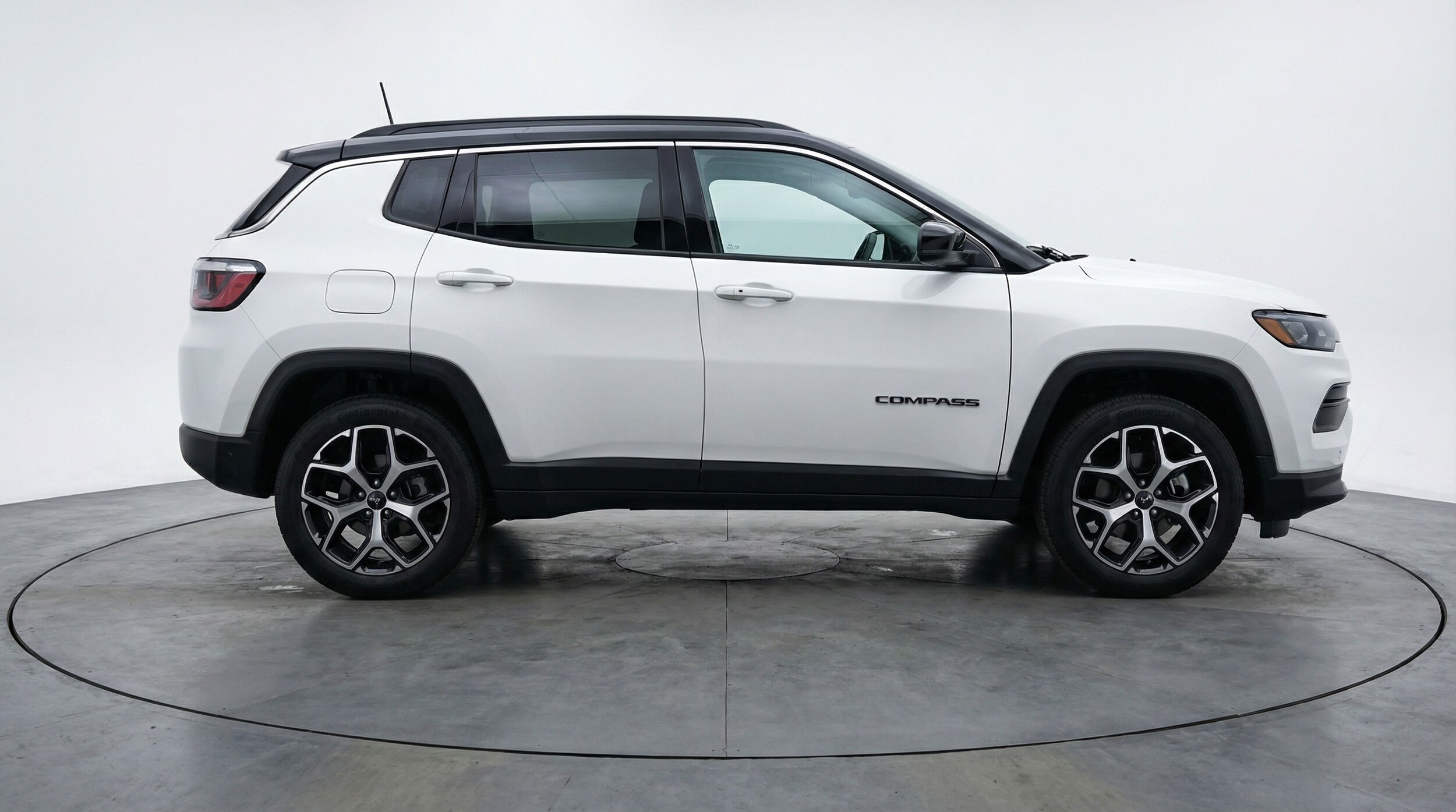 Thumbnail: 2025 Jeep Compass - 8