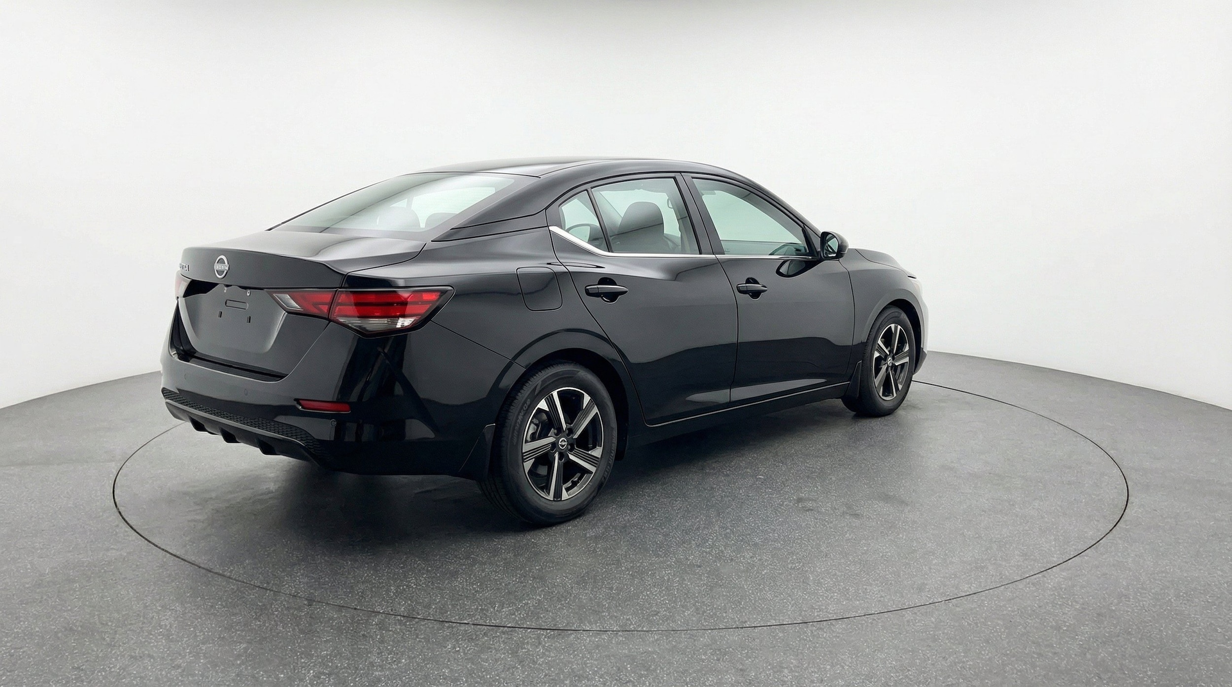 Thumbnail: 2025 Nissan Sentra - 9