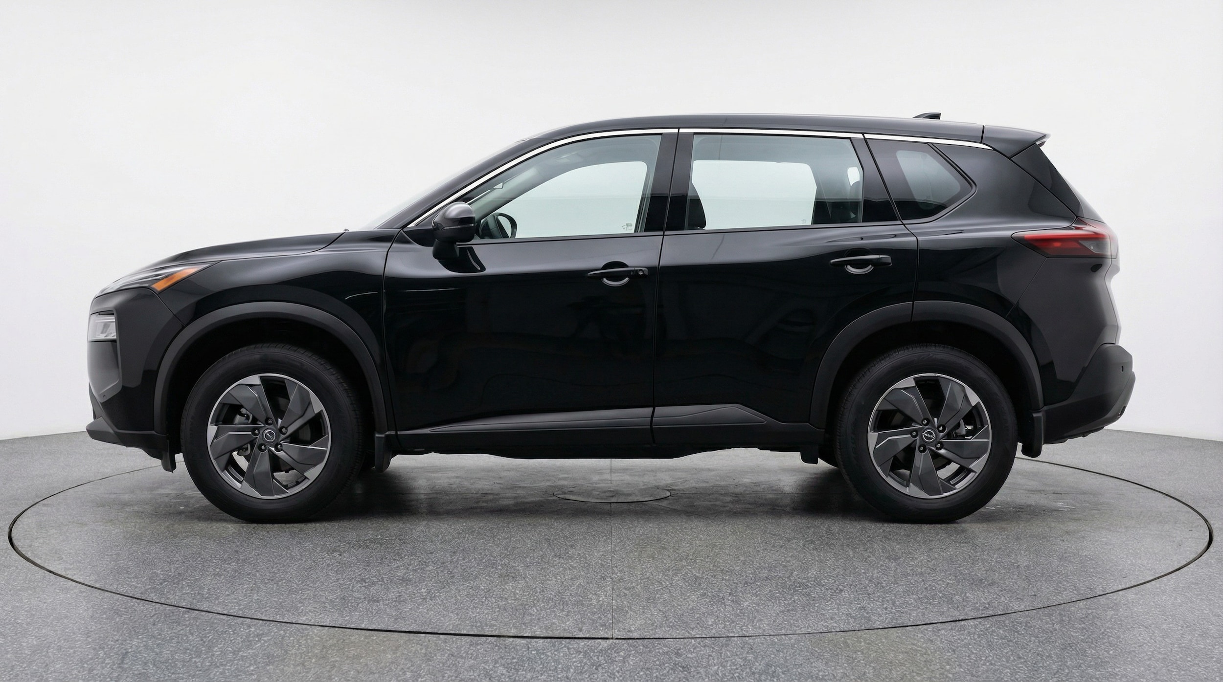 Thumbnail: 2025 Nissan Rogue - 4