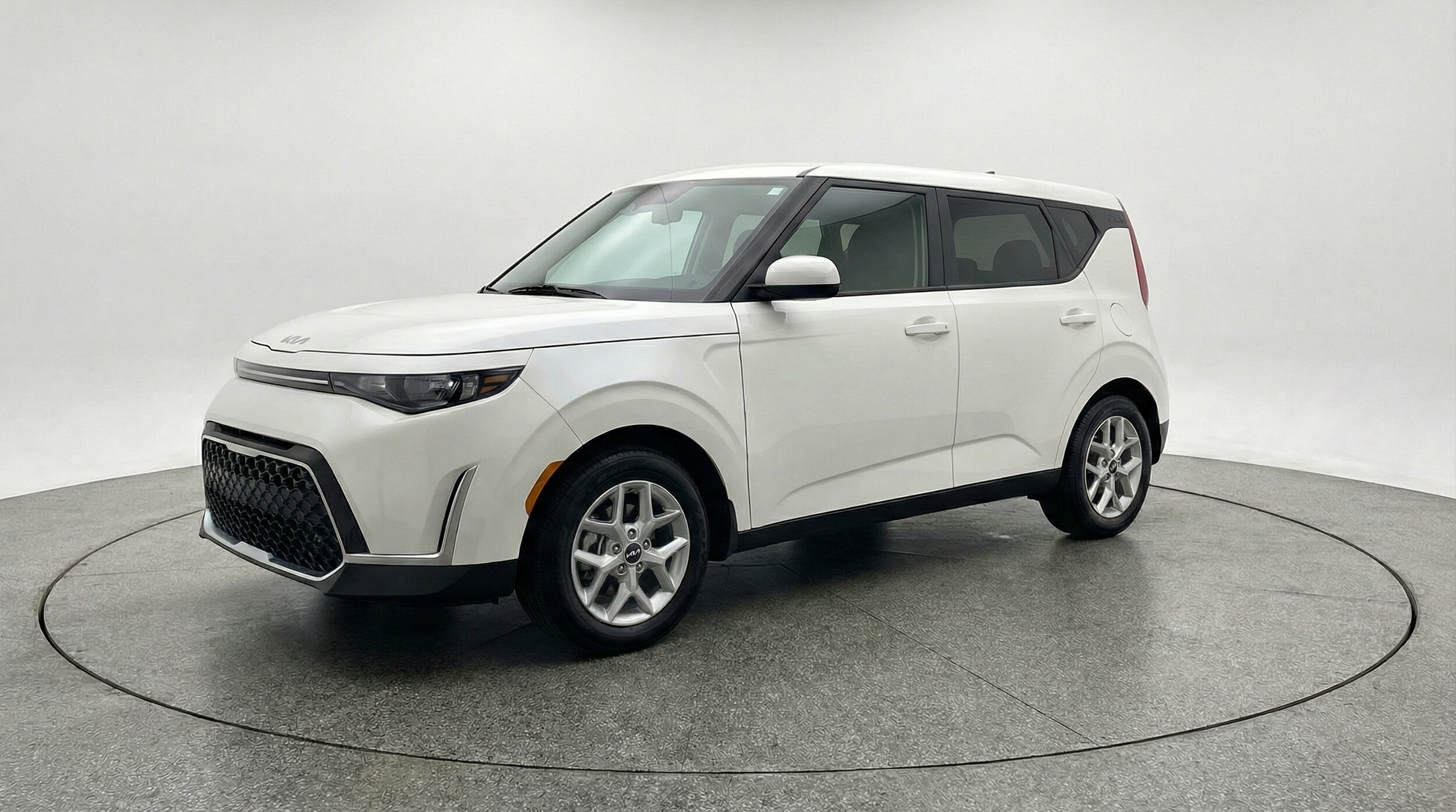 Thumbnail: 2025 Kia Soul - 3