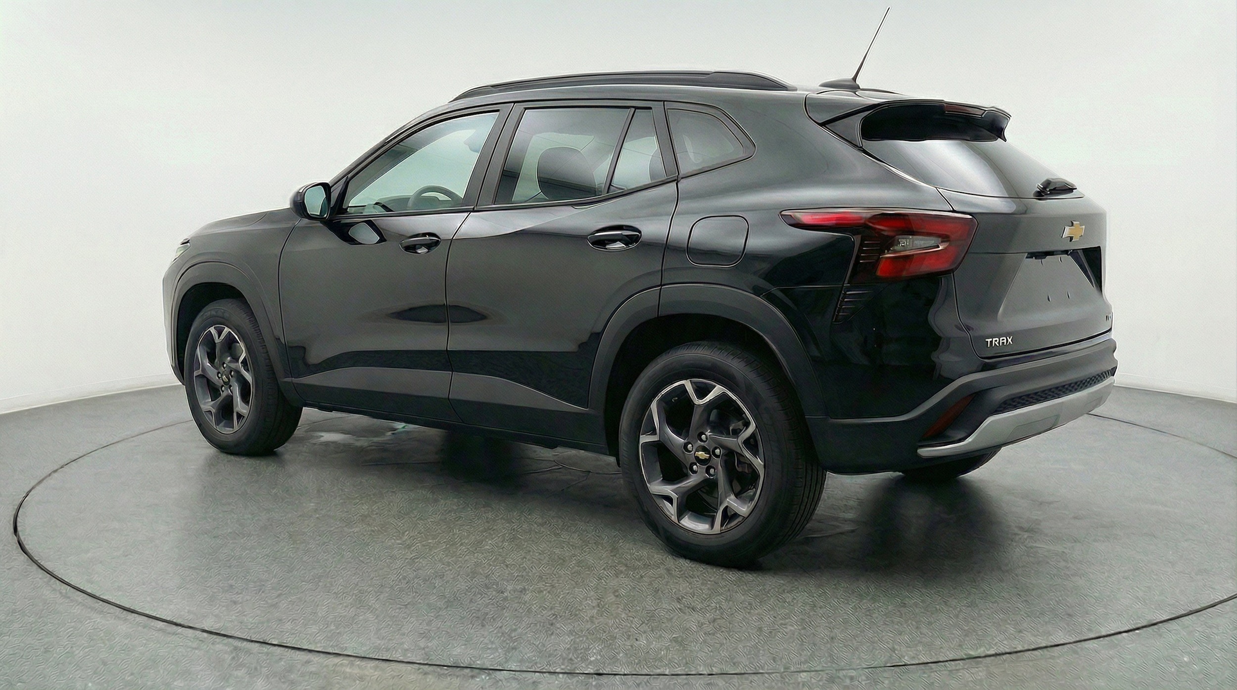 Thumbnail: 2025 Chevrolet Trax - 6