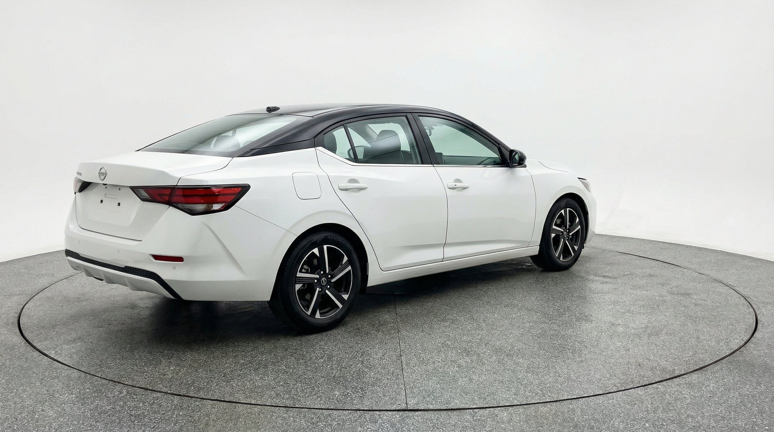 Thumbnail: 2025 Nissan Sentra - 9