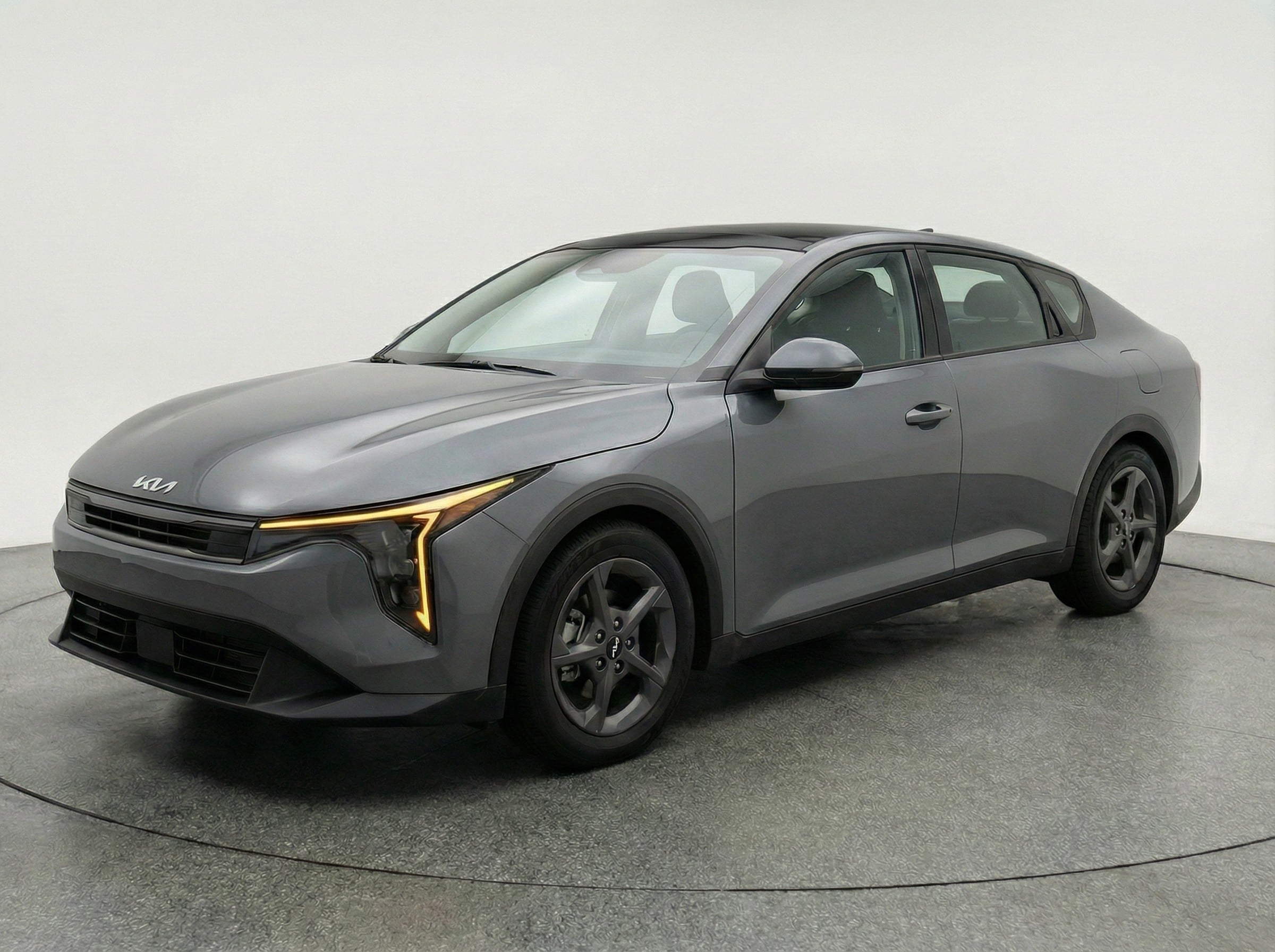 Thumbnail: 2025 Kia K4 - 3