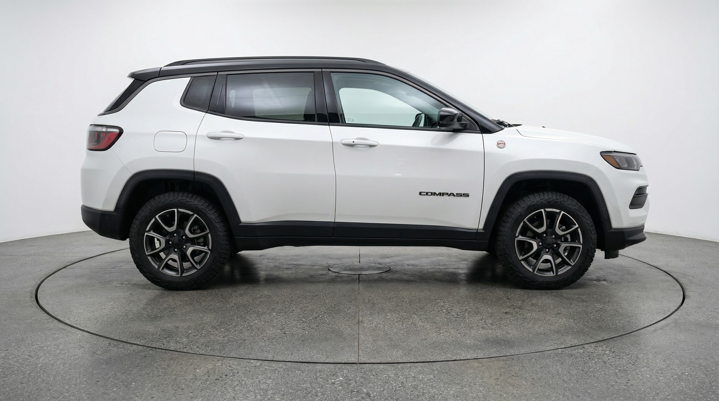 Thumbnail: 2025 Jeep Compass - 8