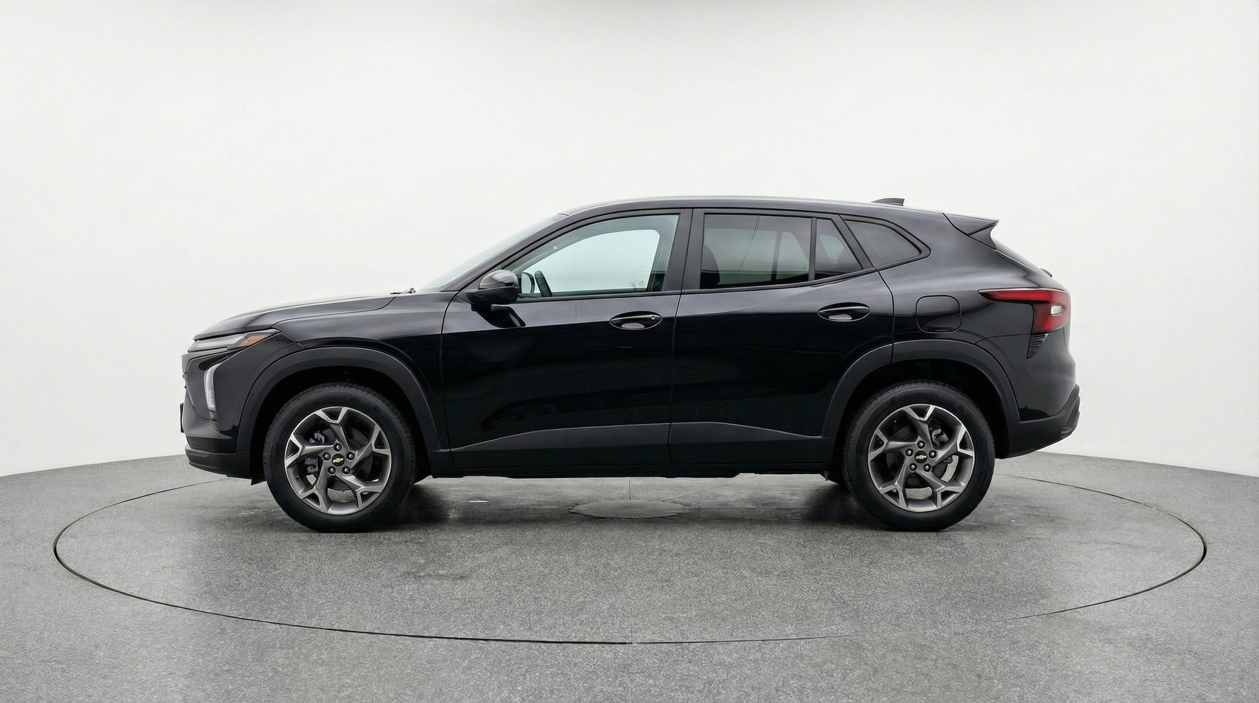 Thumbnail: 2025 Chevrolet Trax - 5