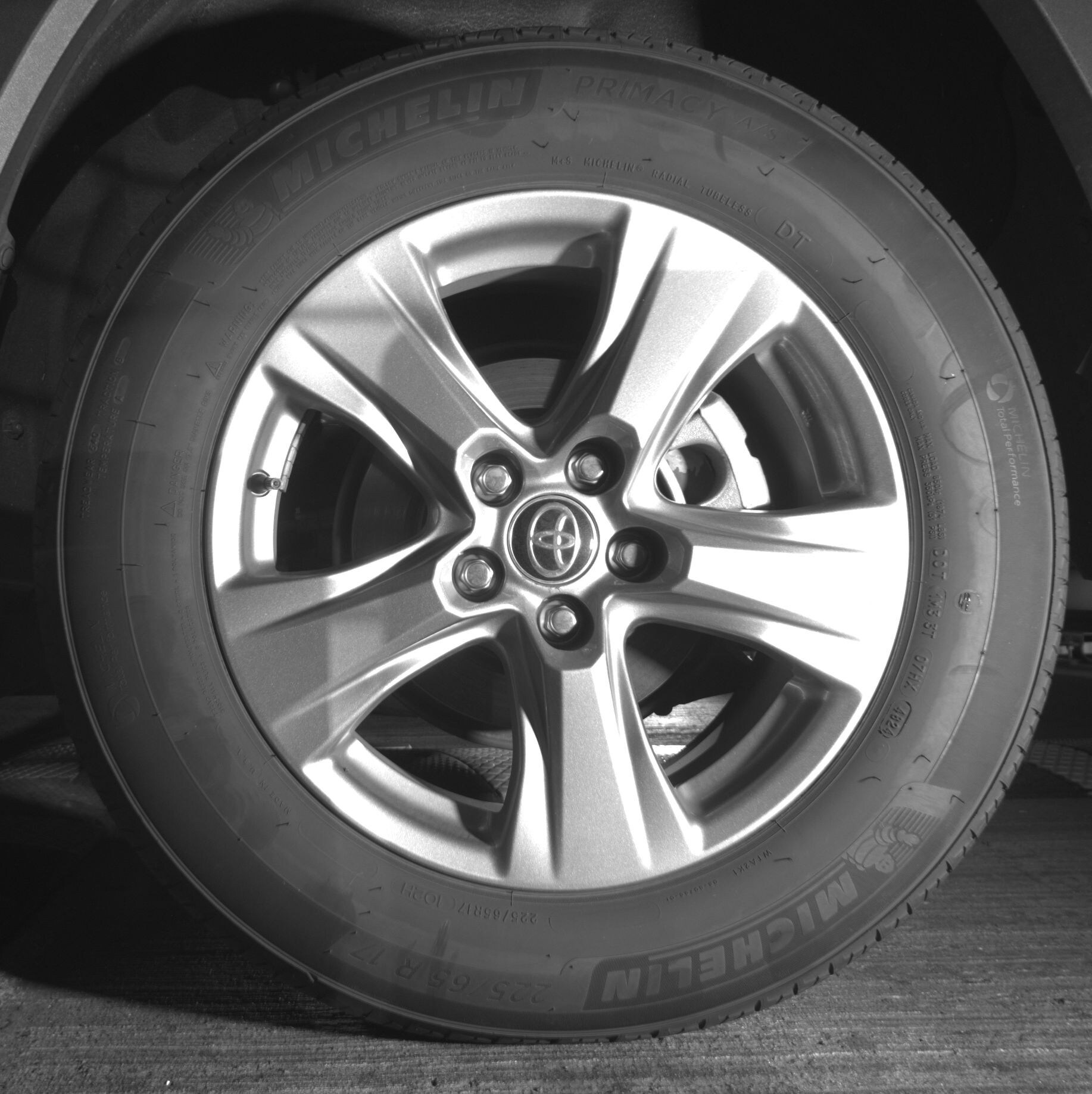 Thumbnail: 2025 Toyota RAV4 - 11