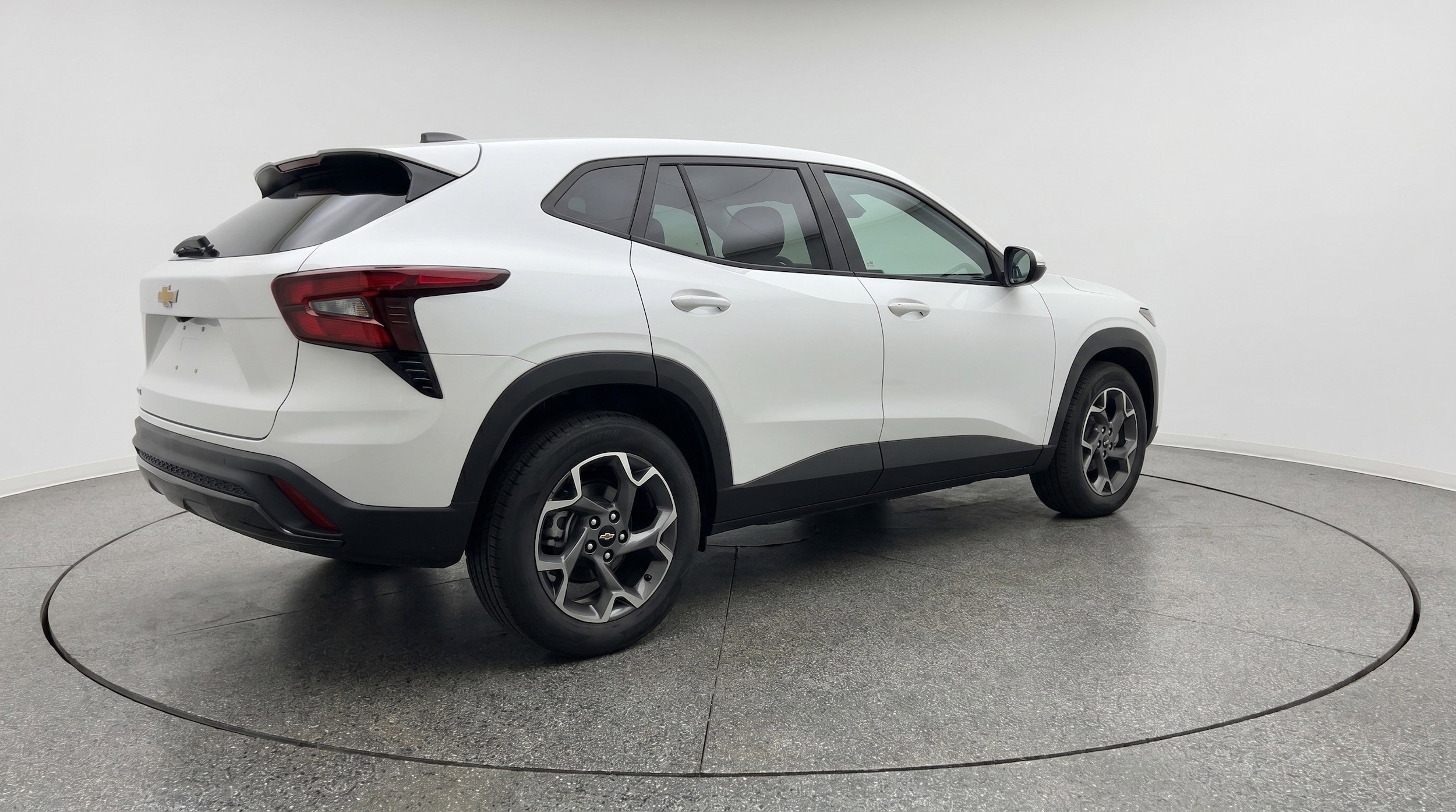 Thumbnail: 2025 Chevrolet Trax - 9