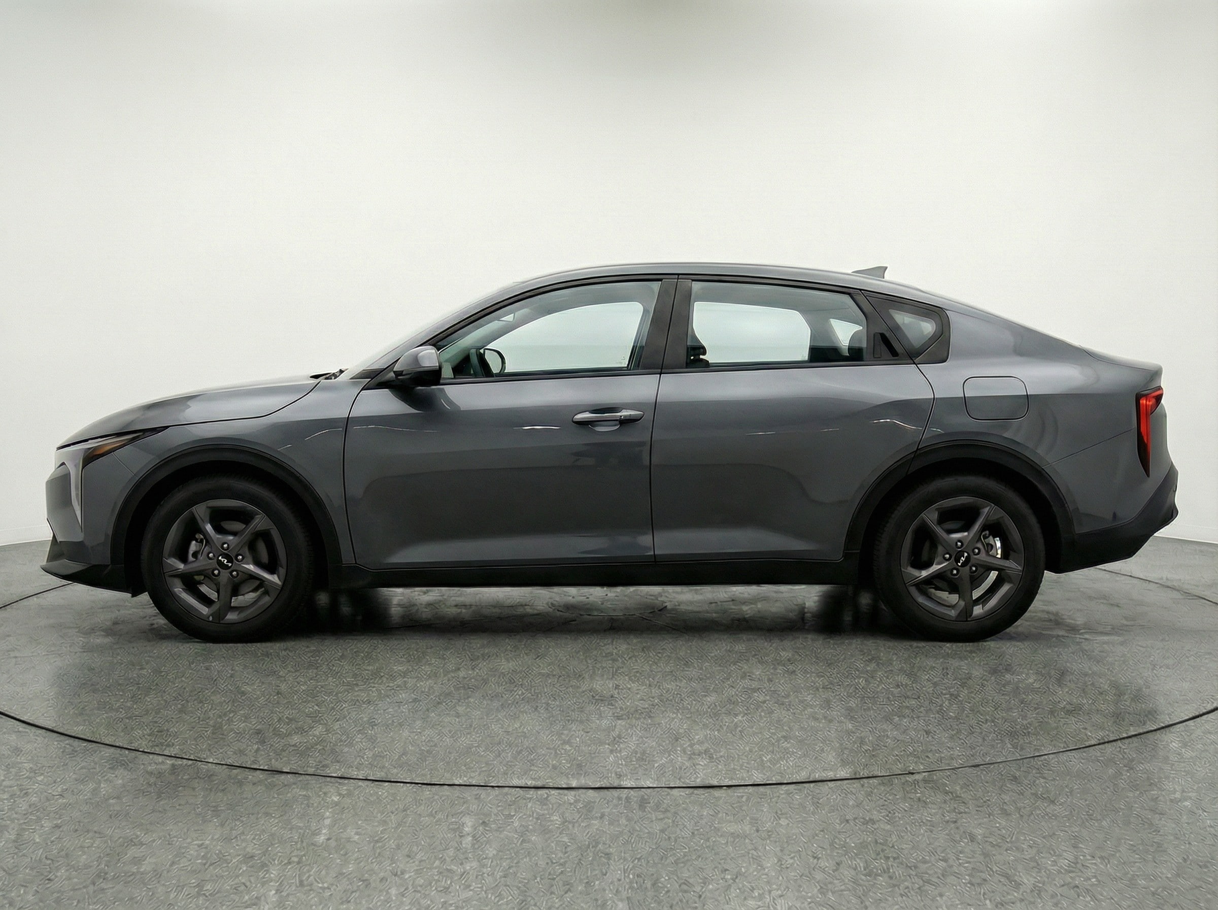 Thumbnail: 2025 Kia K4 - 4