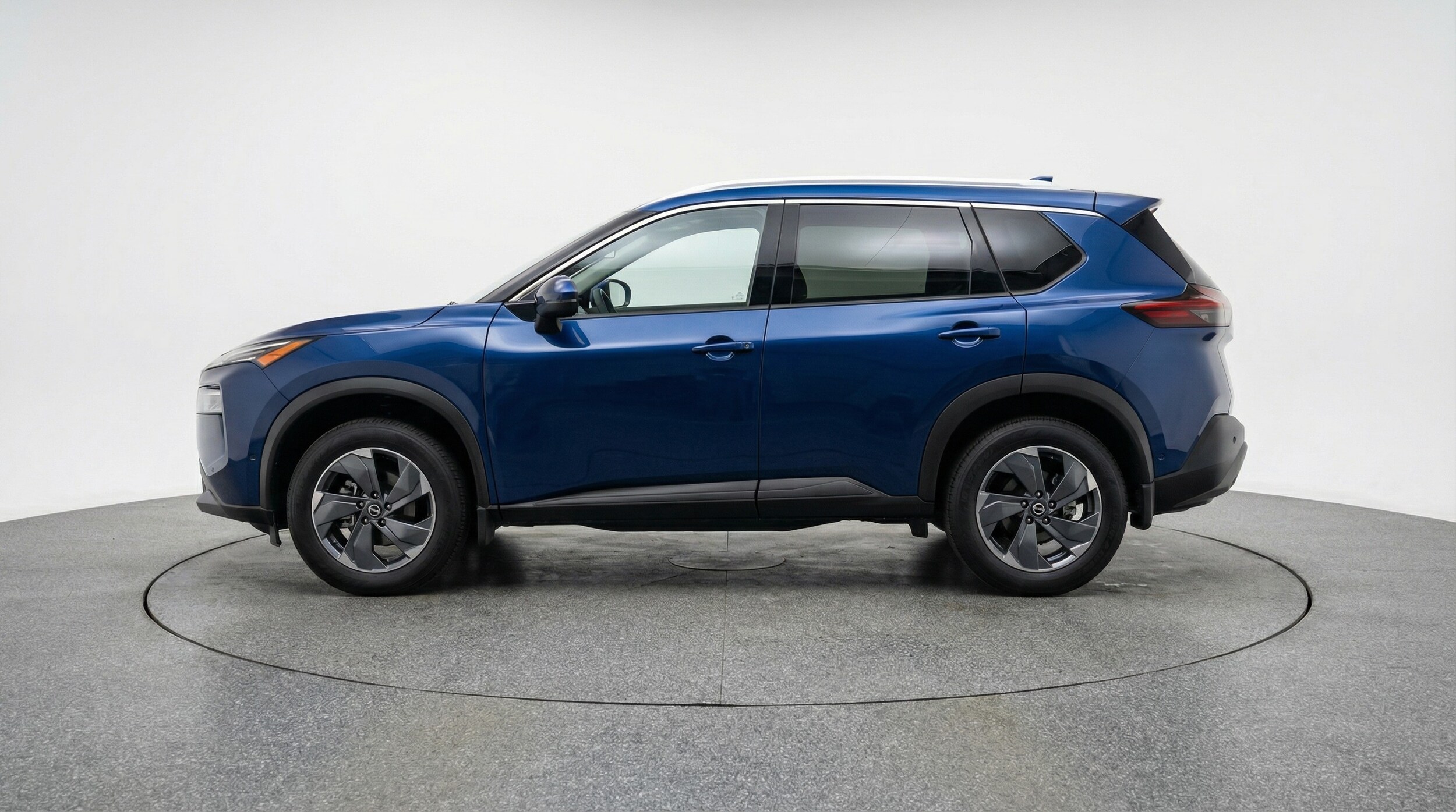 Thumbnail: 2025 Nissan Rogue - 4