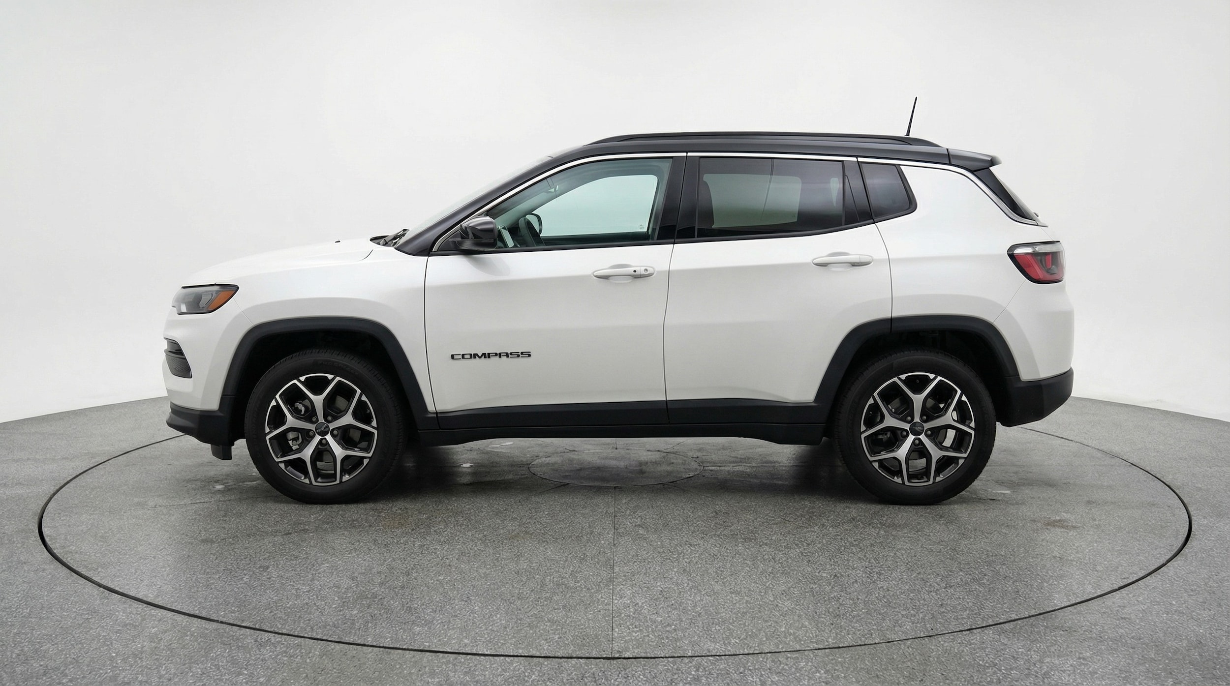 Thumbnail: 2025 Jeep Compass - 4