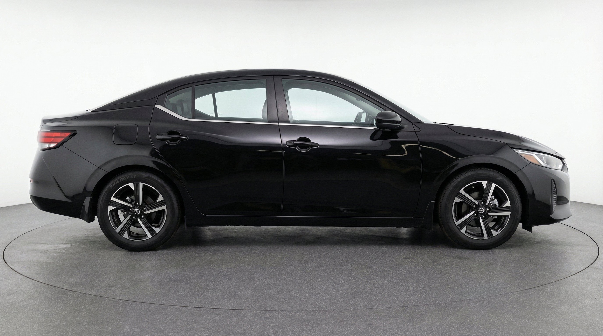 Thumbnail: 2025 Nissan Sentra - 11