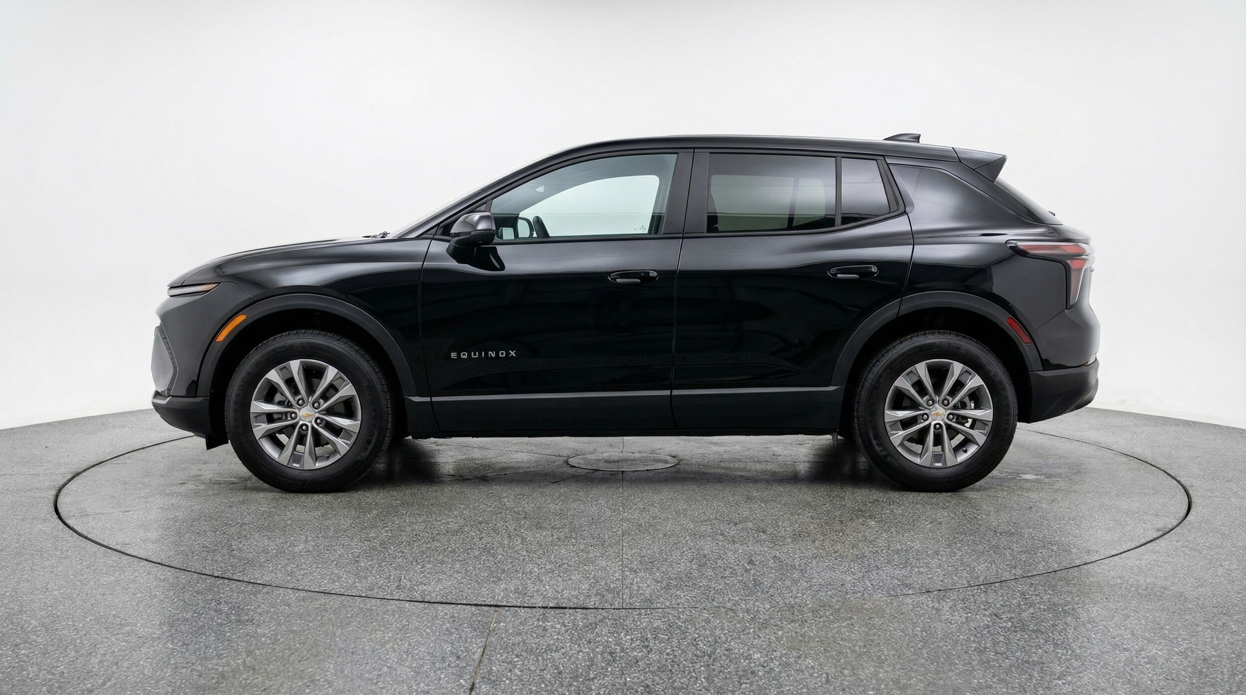 Thumbnail: 2025 Chevrolet Equinox - 4