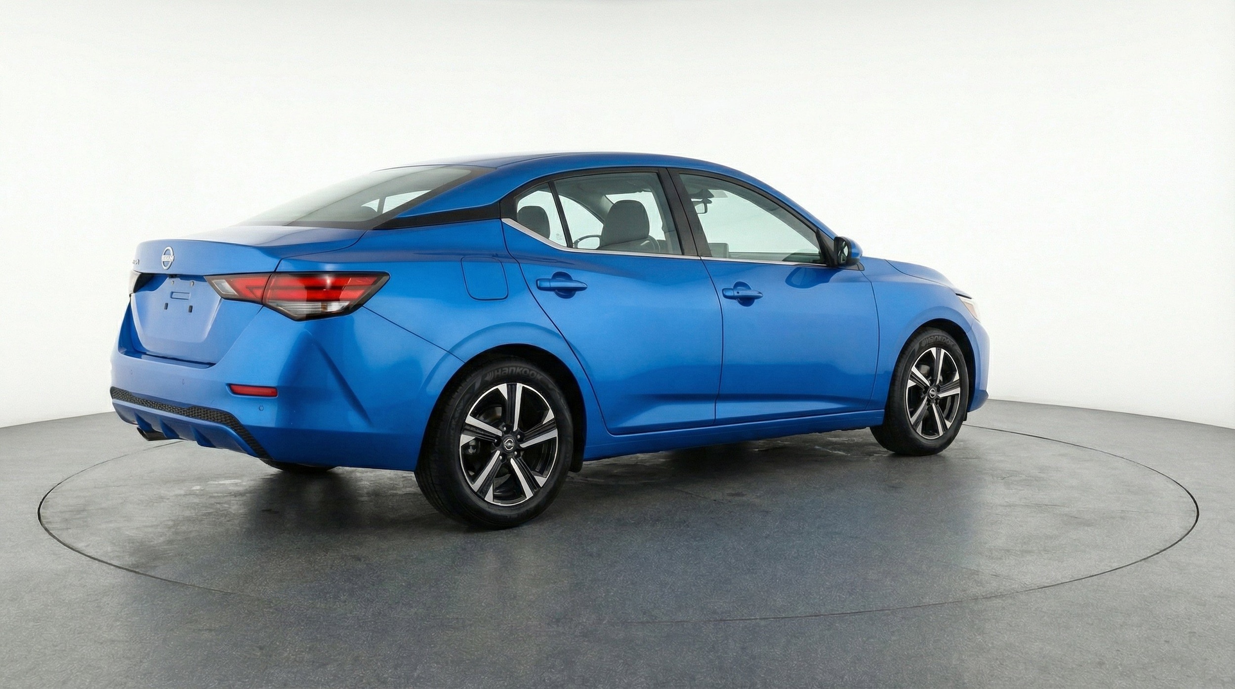 Thumbnail: 2025 Nissan Sentra - 9