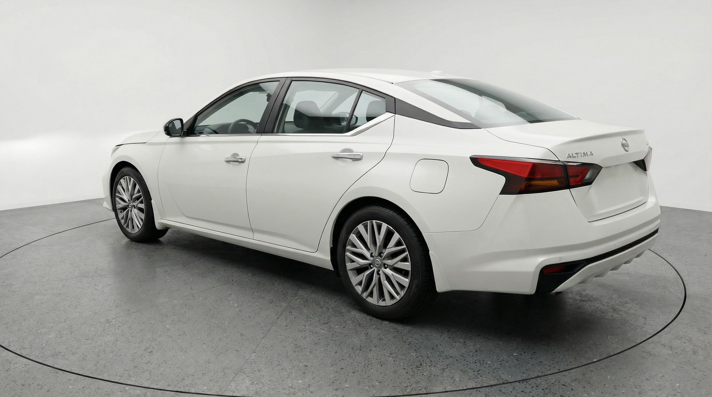 Thumbnail: 2025 Nissan Altima - 5