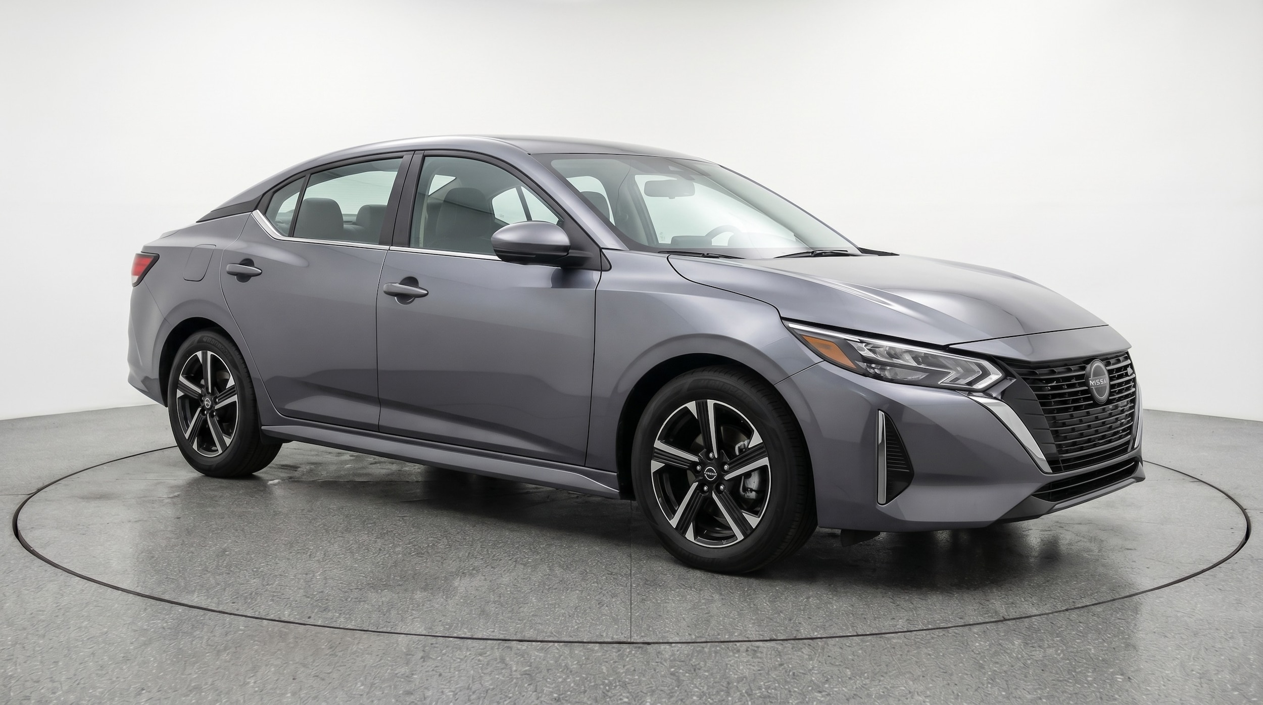 Thumbnail: 2025 Nissan Sentra - 1