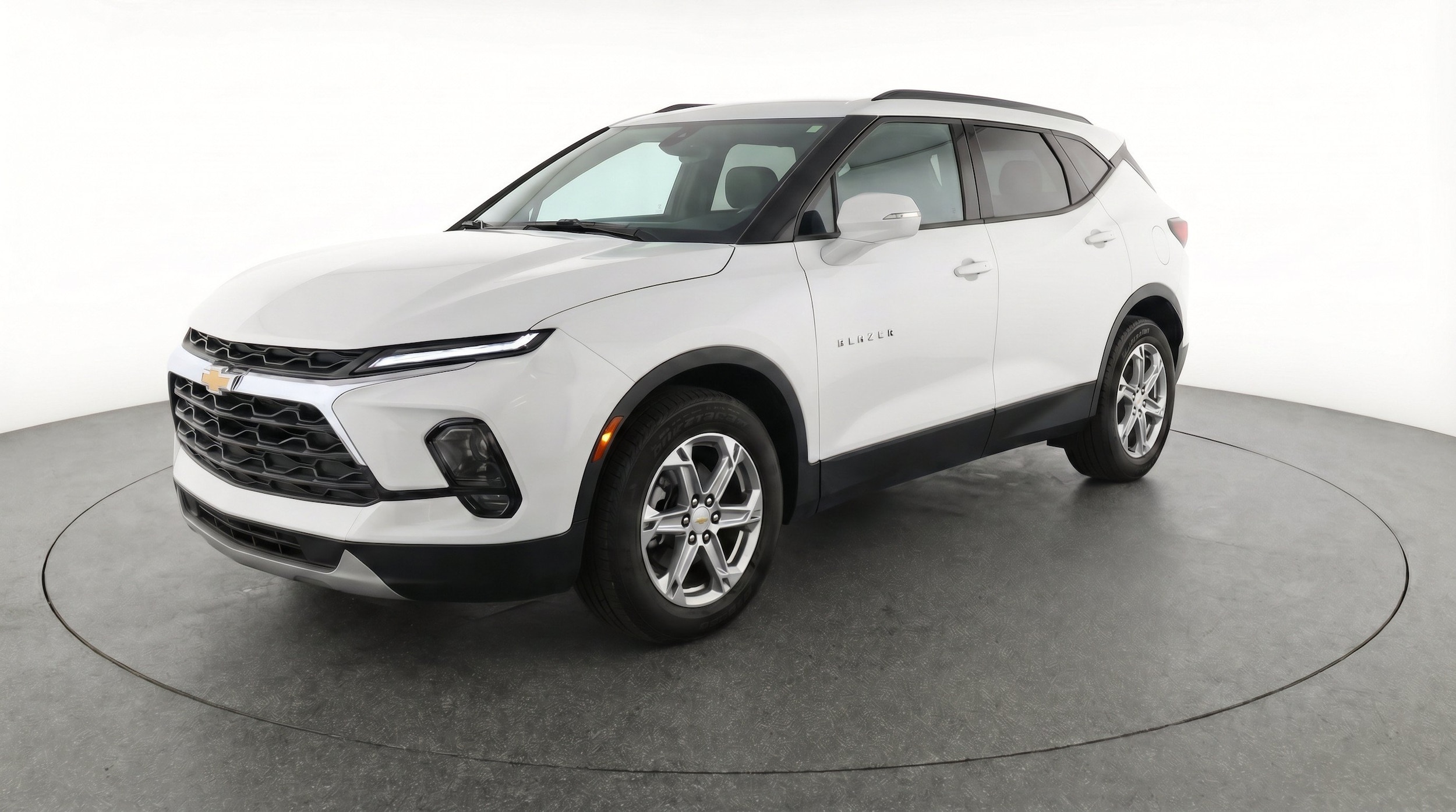 Thumbnail: 2025 Chevrolet Blazer - 3