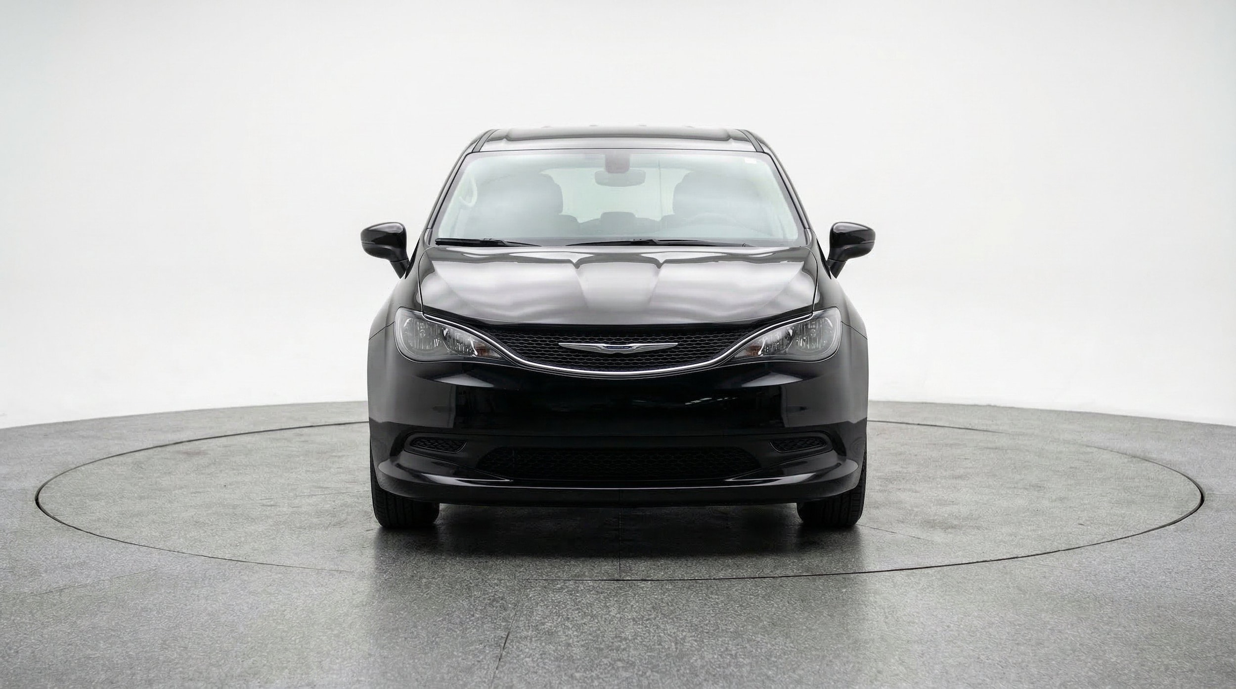 Thumbnail: 2024 Chrysler Voyager - 2