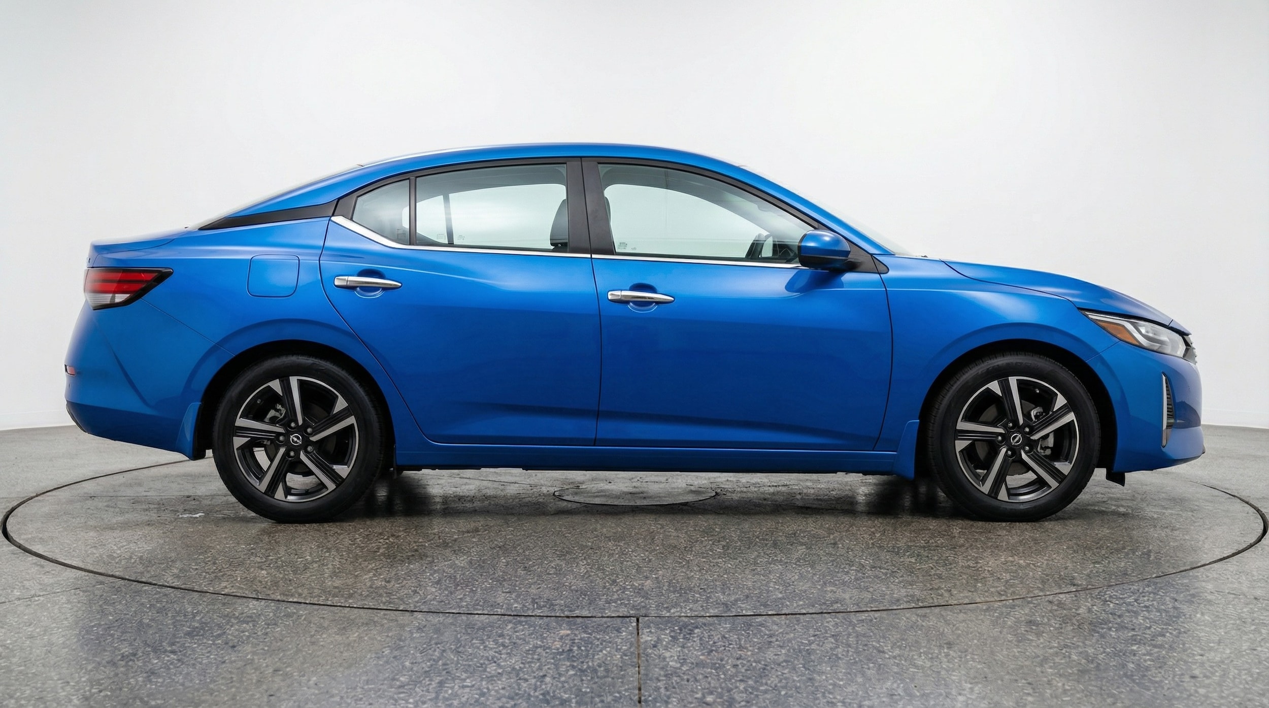 Thumbnail: 2025 Nissan Sentra - 8