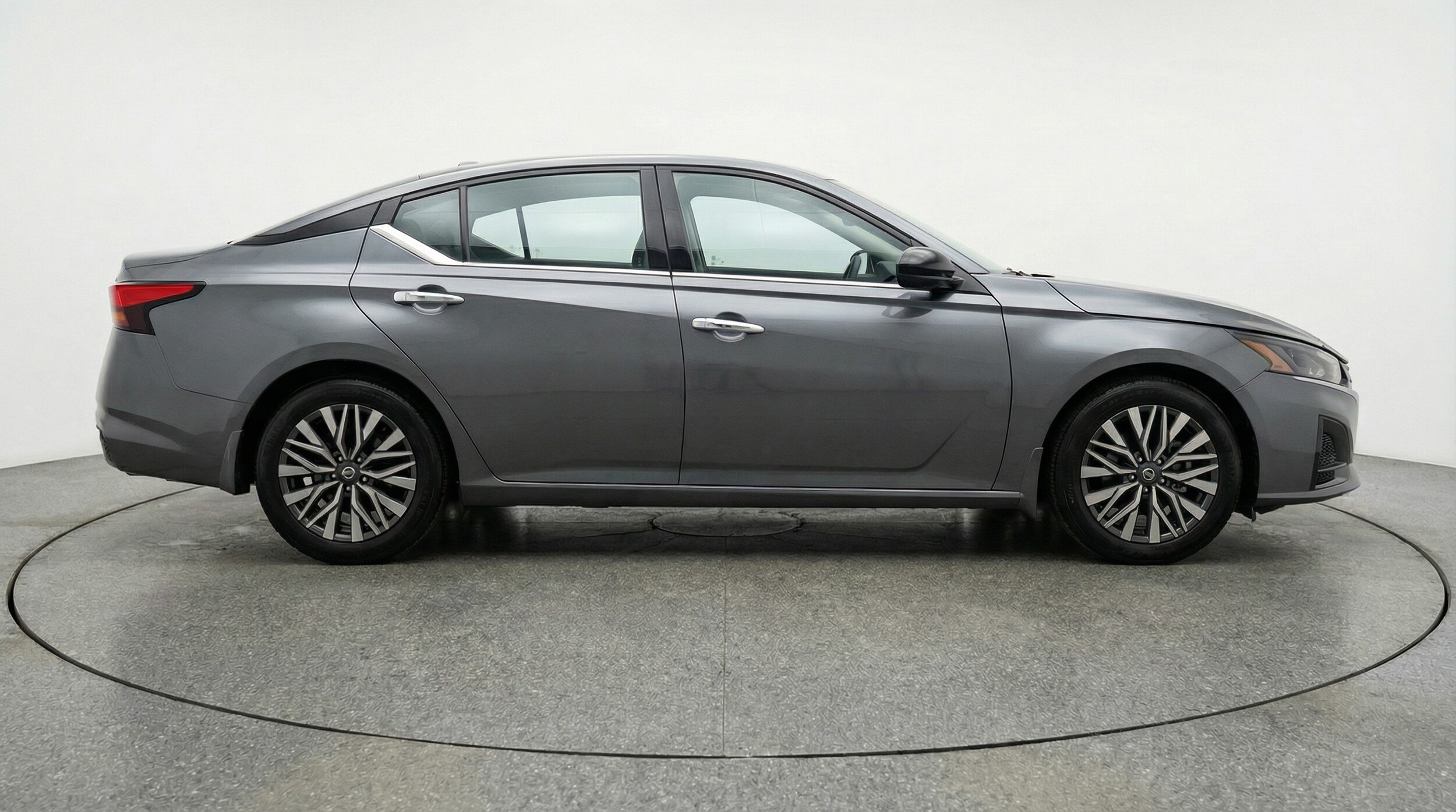 Thumbnail: 2025 Nissan Altima - 8