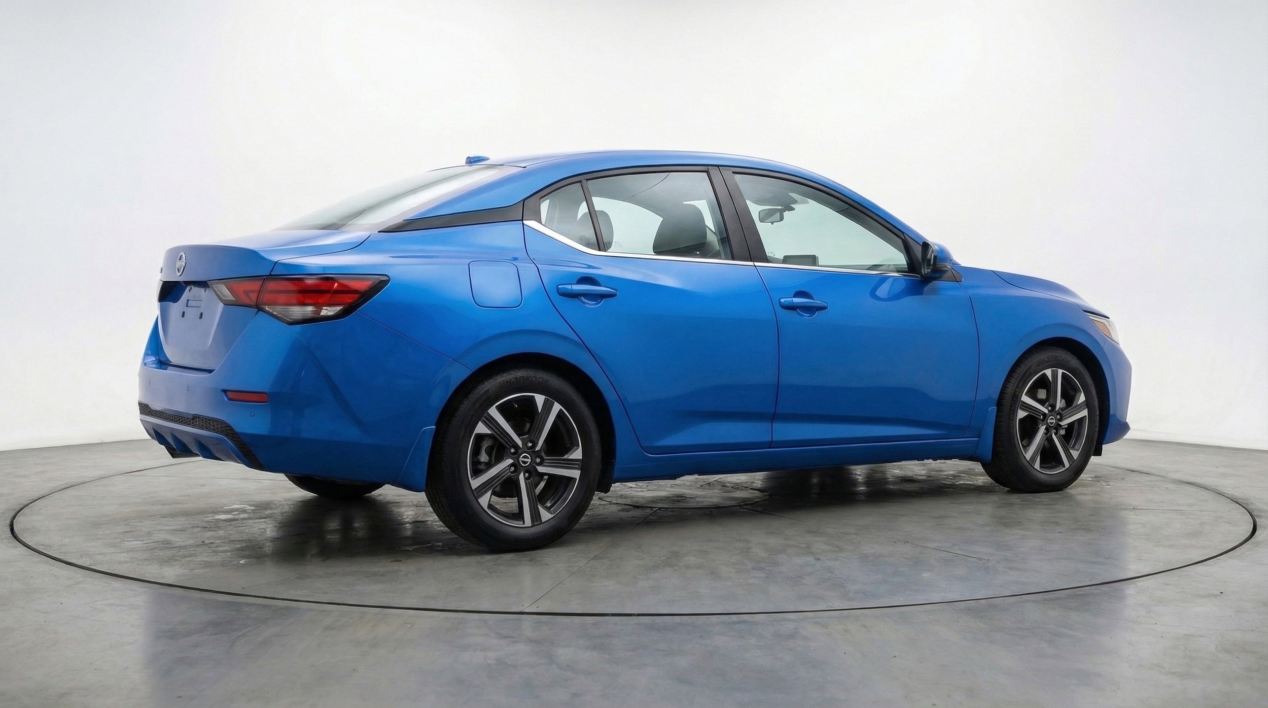 Thumbnail: 2025 Nissan Sentra - 9