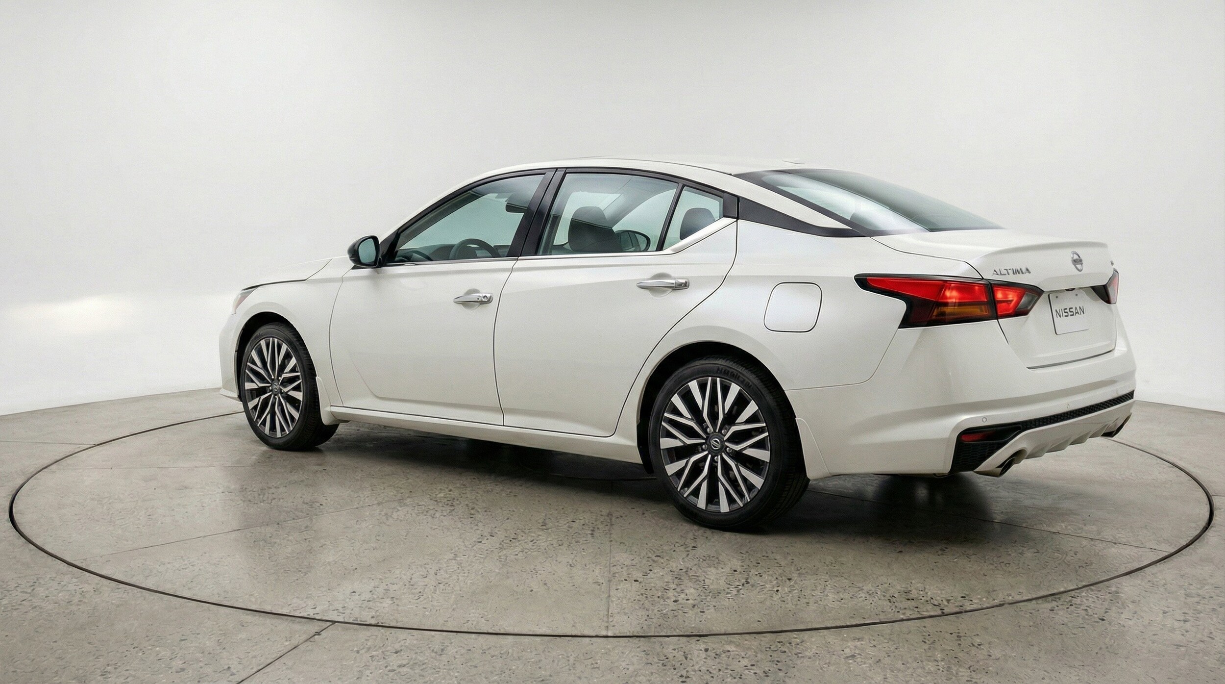 Thumbnail: 2025 Nissan Altima - 6