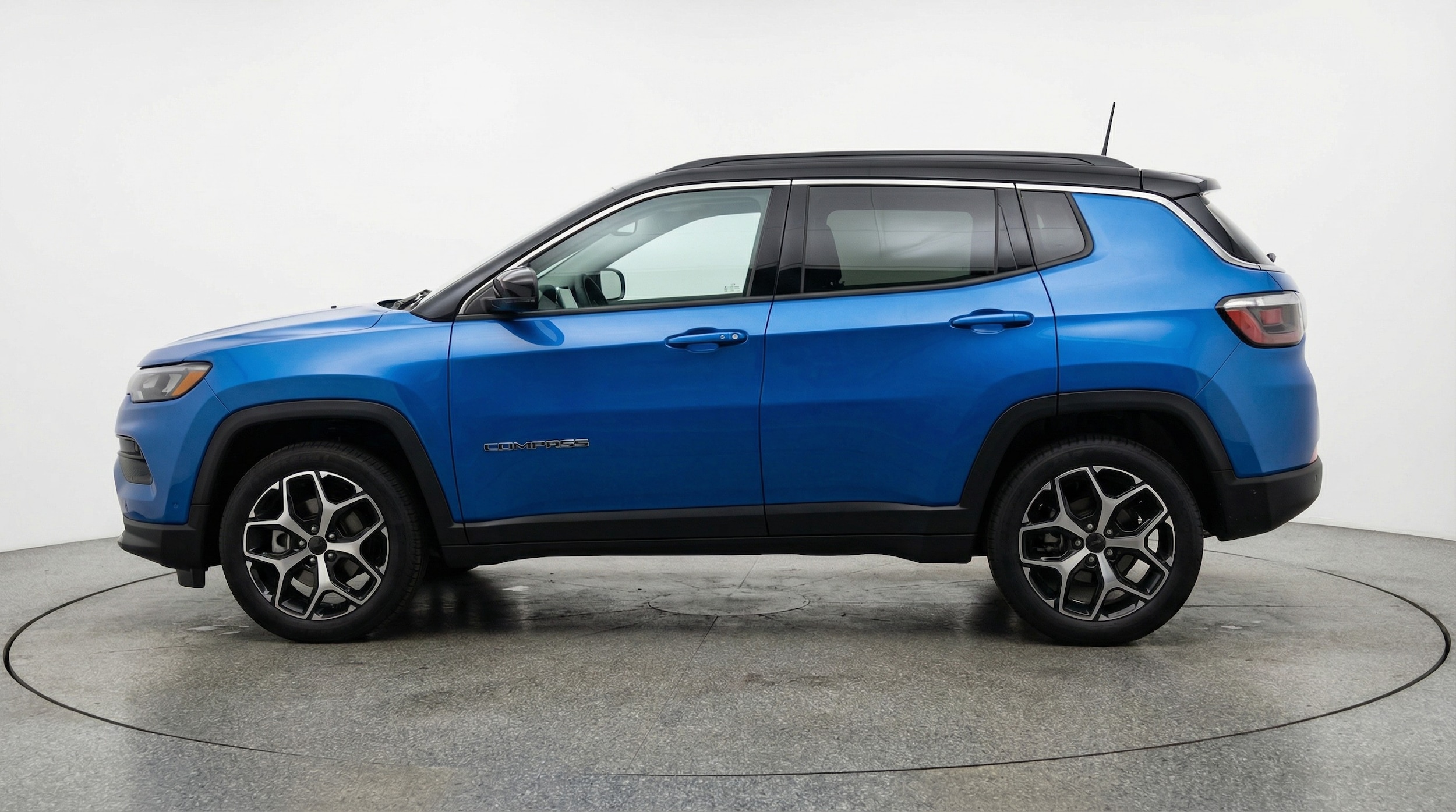 Thumbnail: 2025 Jeep Compass - 4