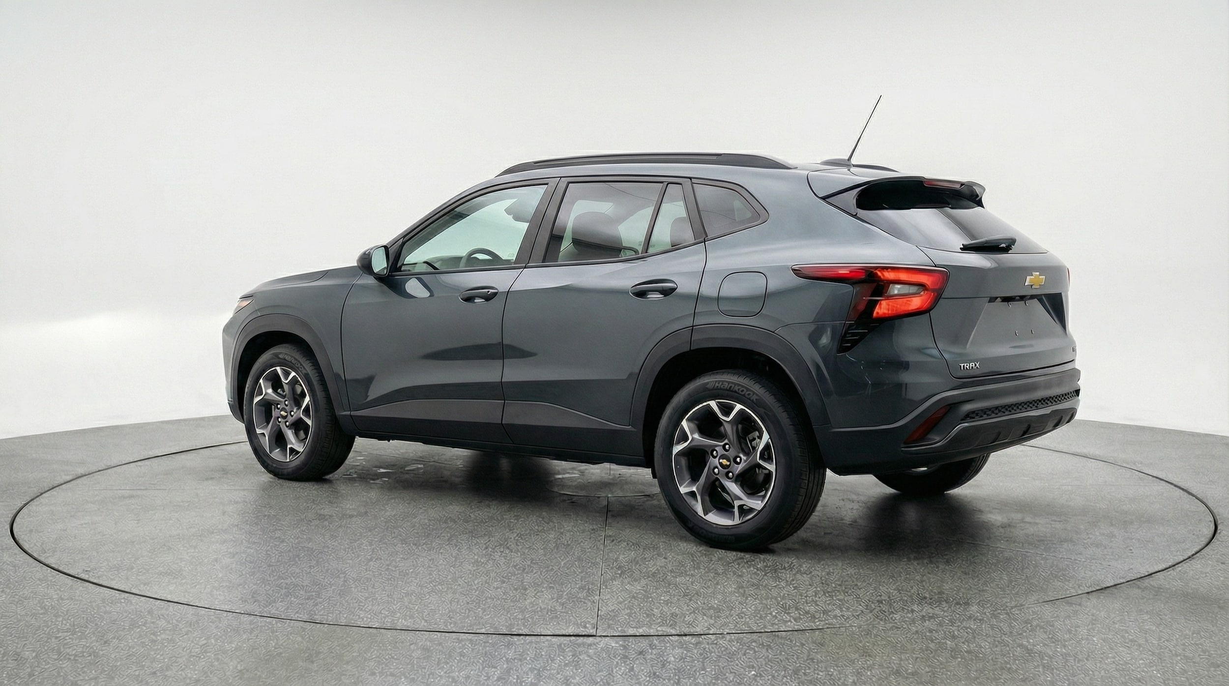 Thumbnail: 2025 Chevrolet Trax - 5