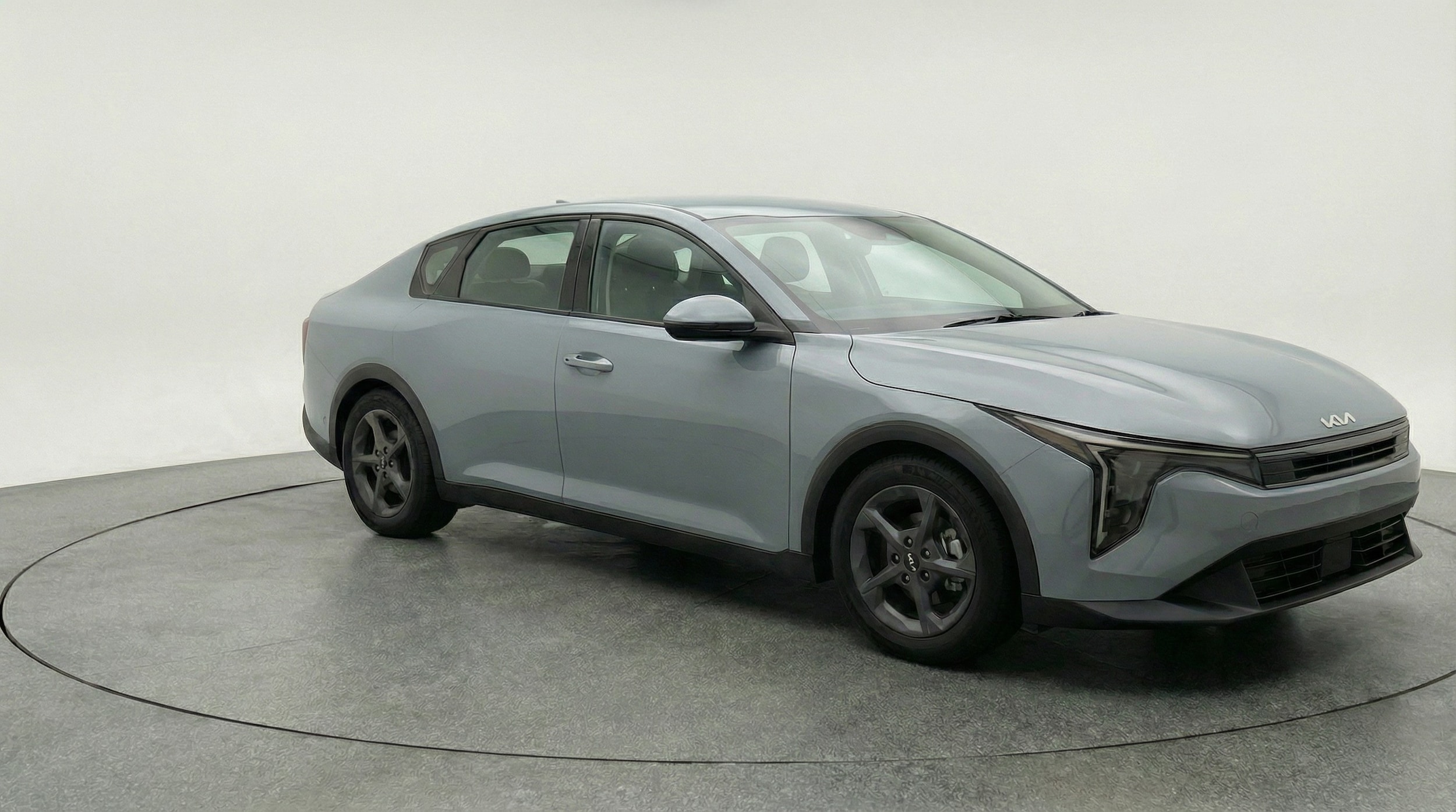 Thumbnail: 2025 Kia K4 - 1