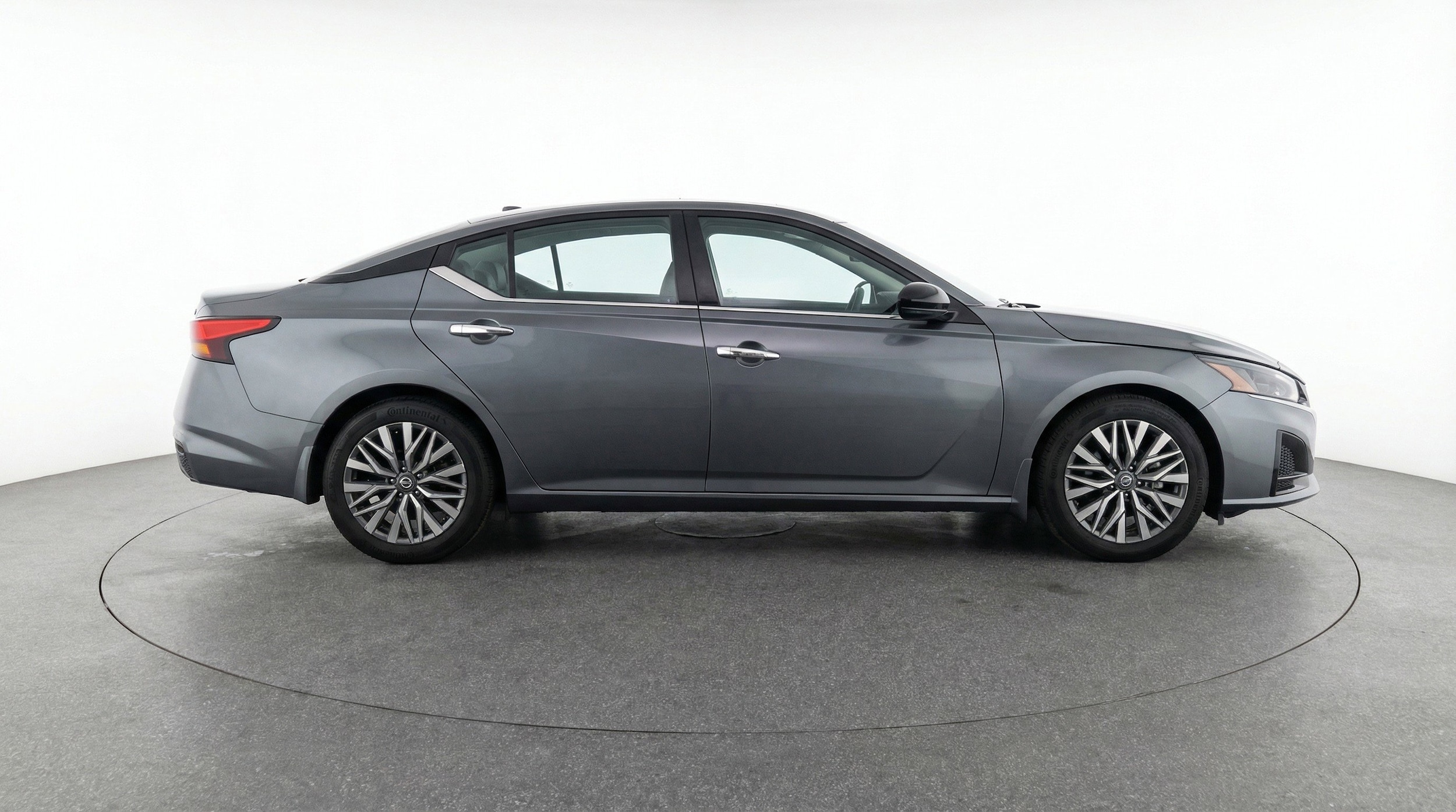 Thumbnail: 2025 Nissan Altima - 11