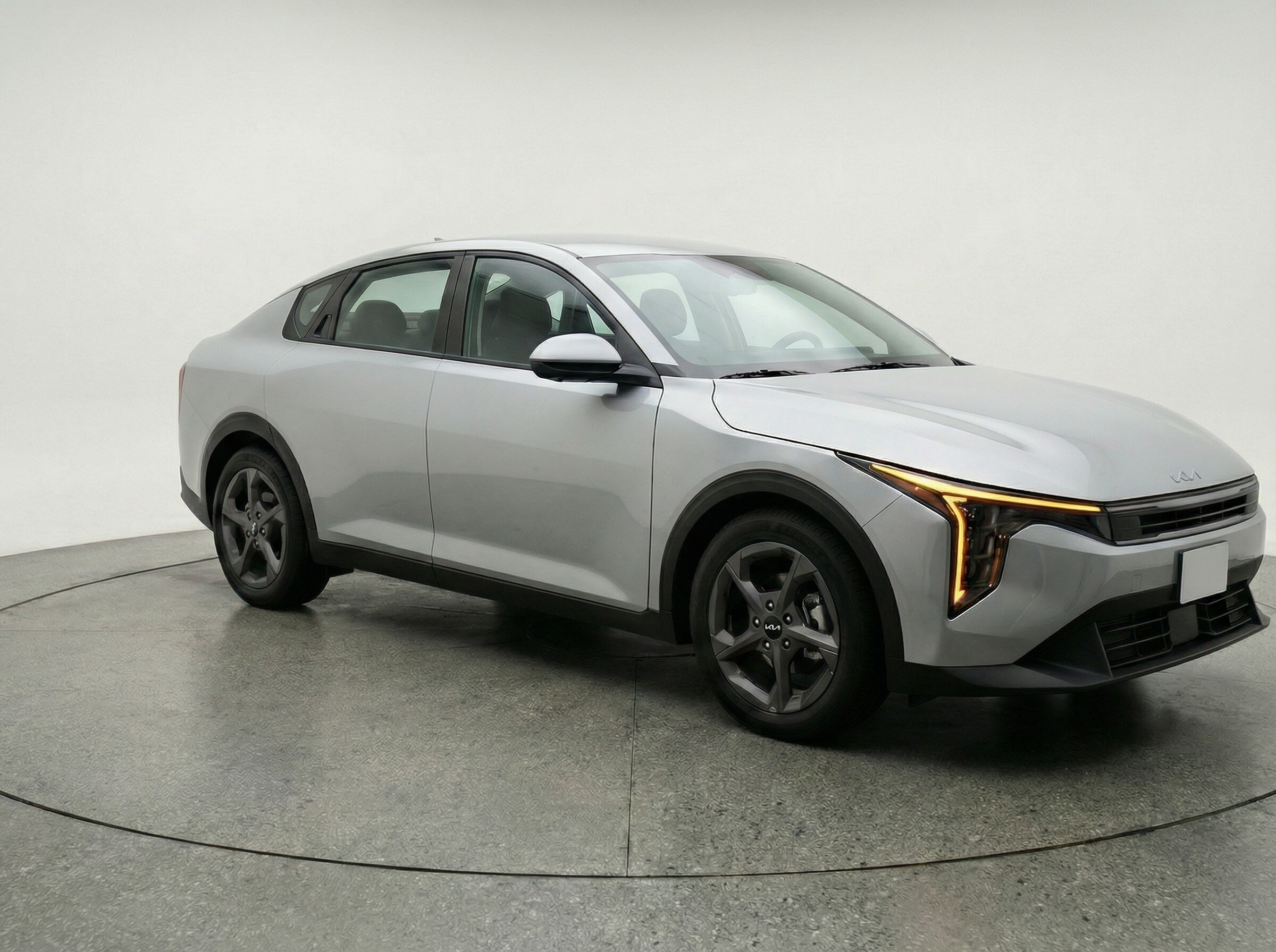 Thumbnail: 2025 Kia K4 - 1