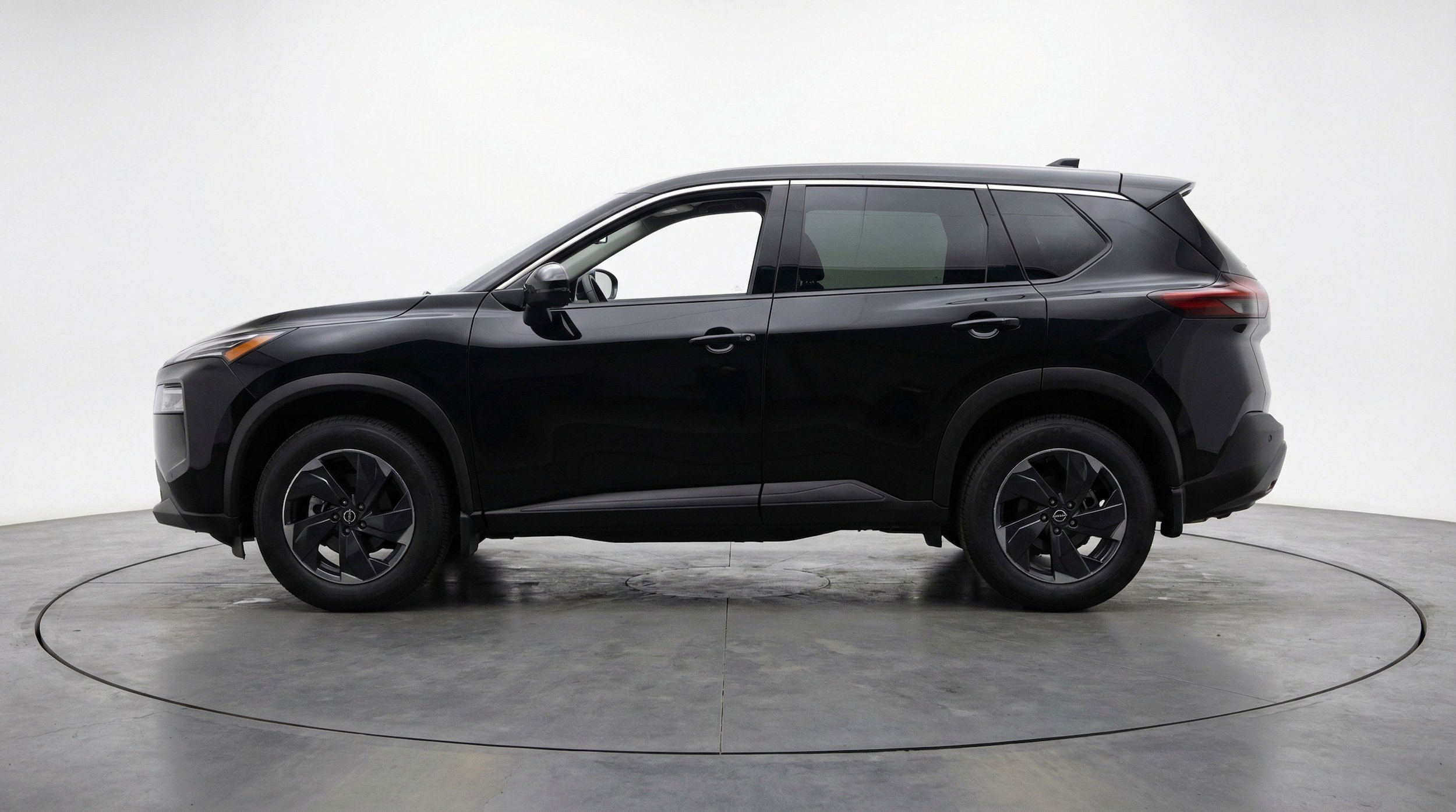 Thumbnail: 2025 Nissan Rogue - 5