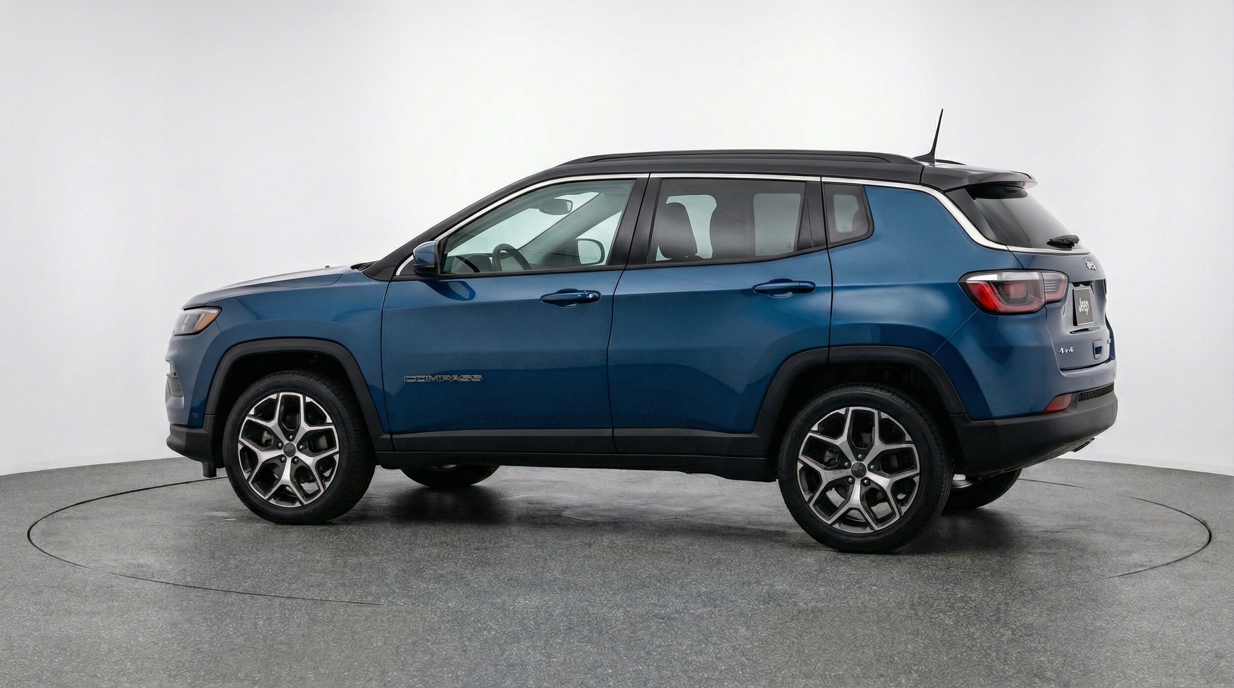 Thumbnail: 2025 Jeep Compass - 4