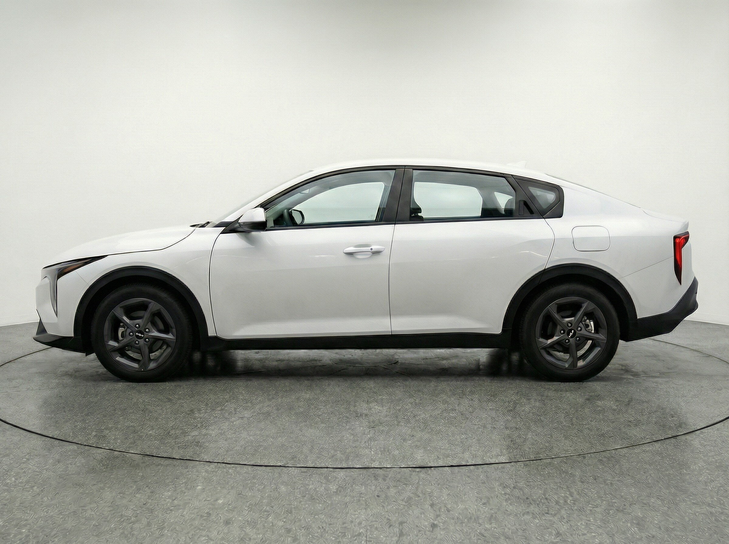 Thumbnail: 2025 Kia K4 - 4