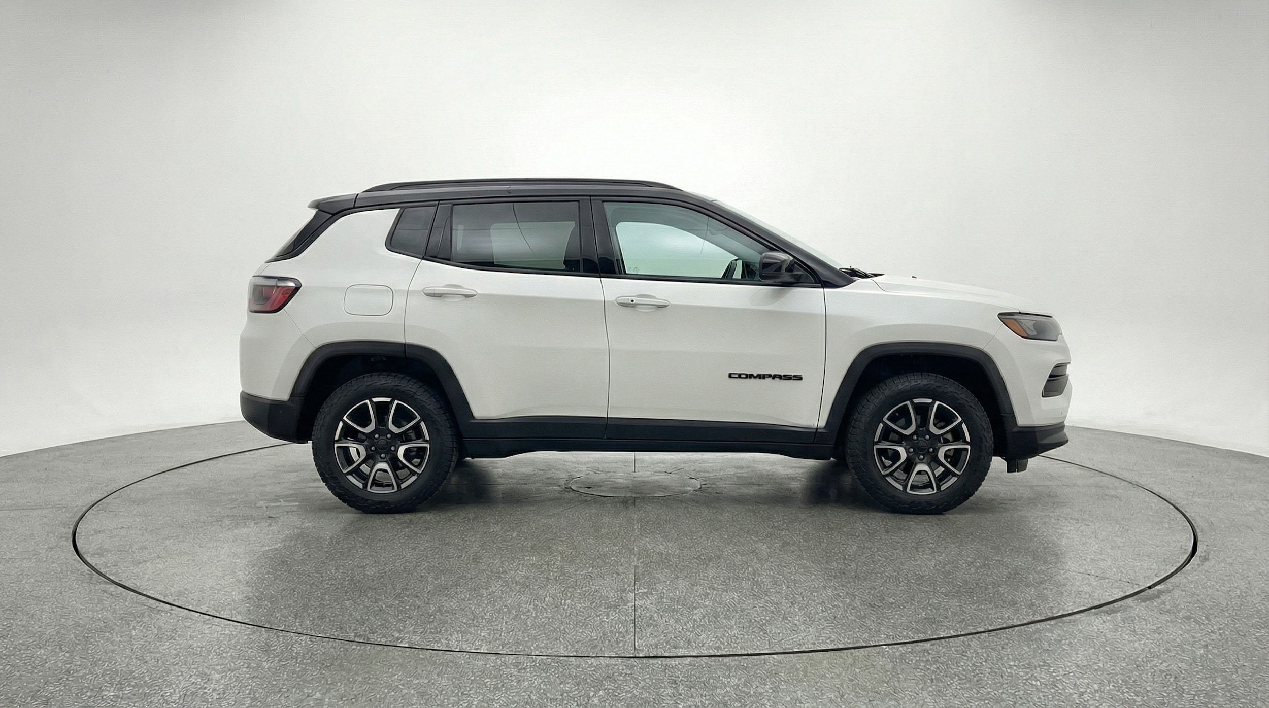 Thumbnail: 2025 Jeep Compass - 8