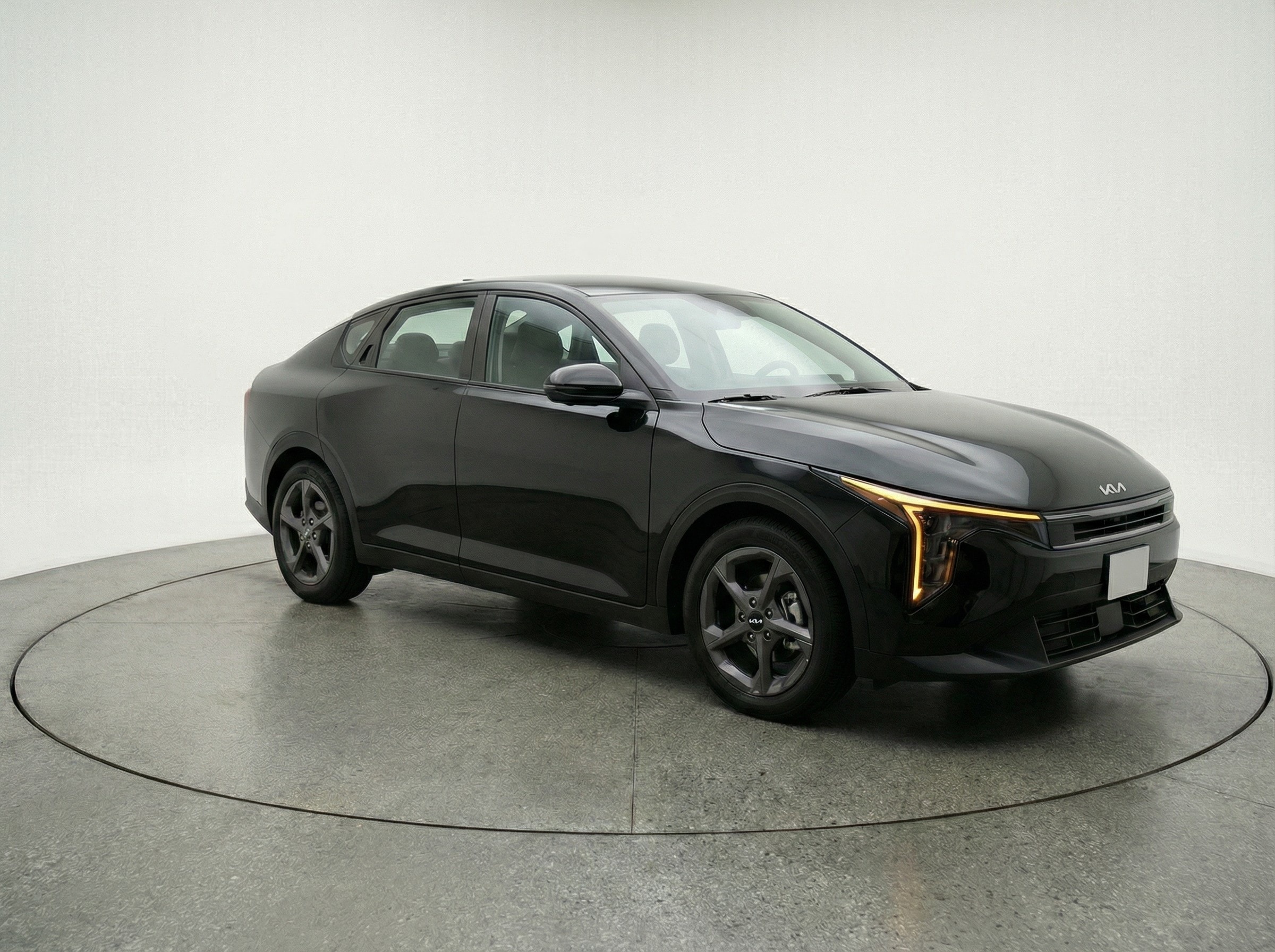 Thumbnail: 2025 Kia K4 - 1