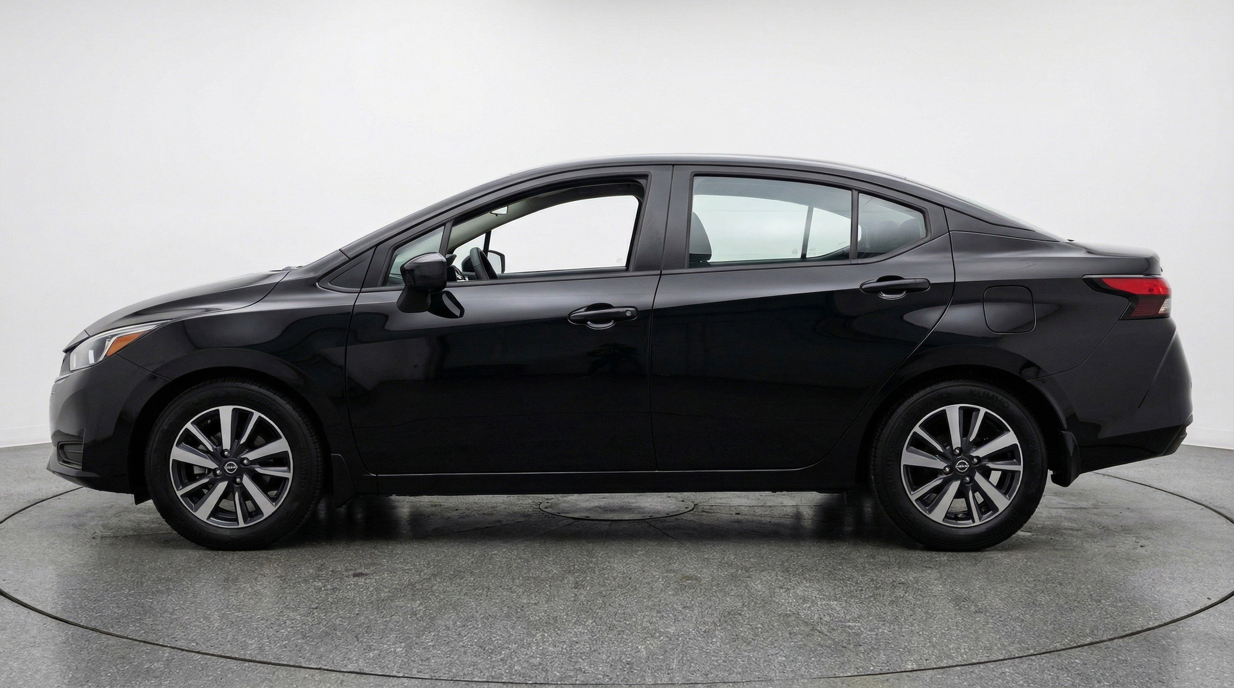 Thumbnail: 2025 Nissan Versa - 5