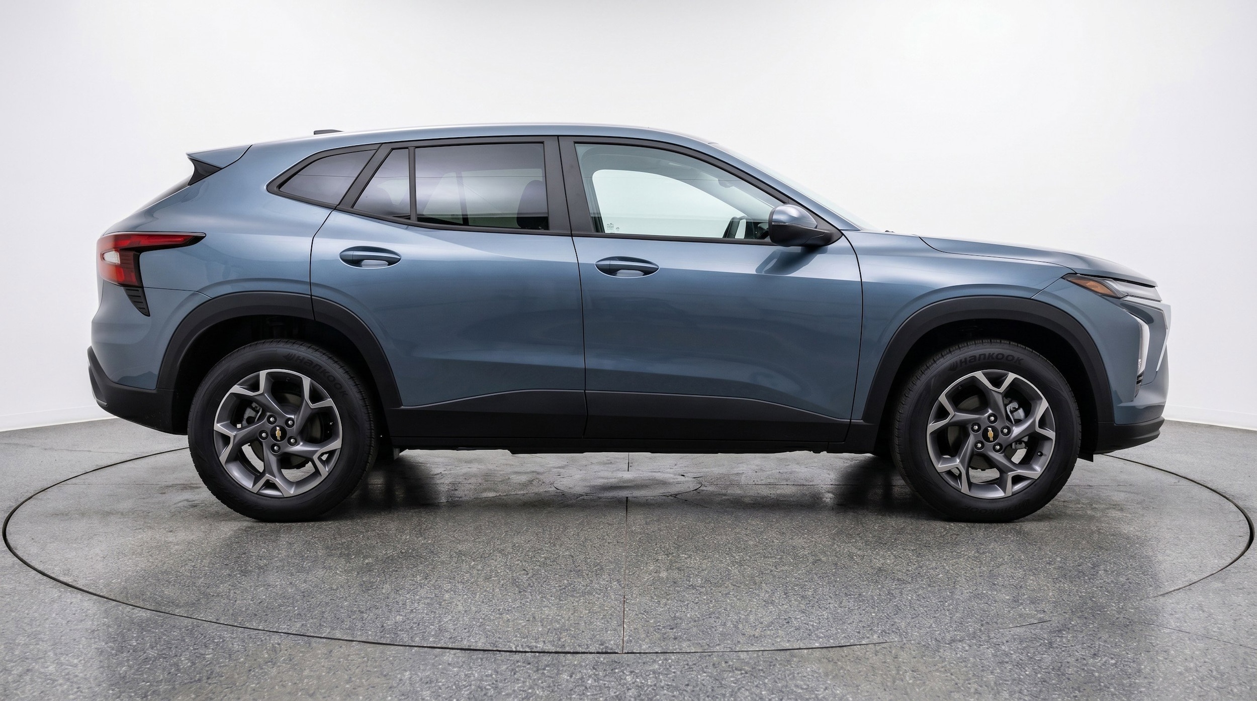Thumbnail: 2025 Chevrolet Trax - 11