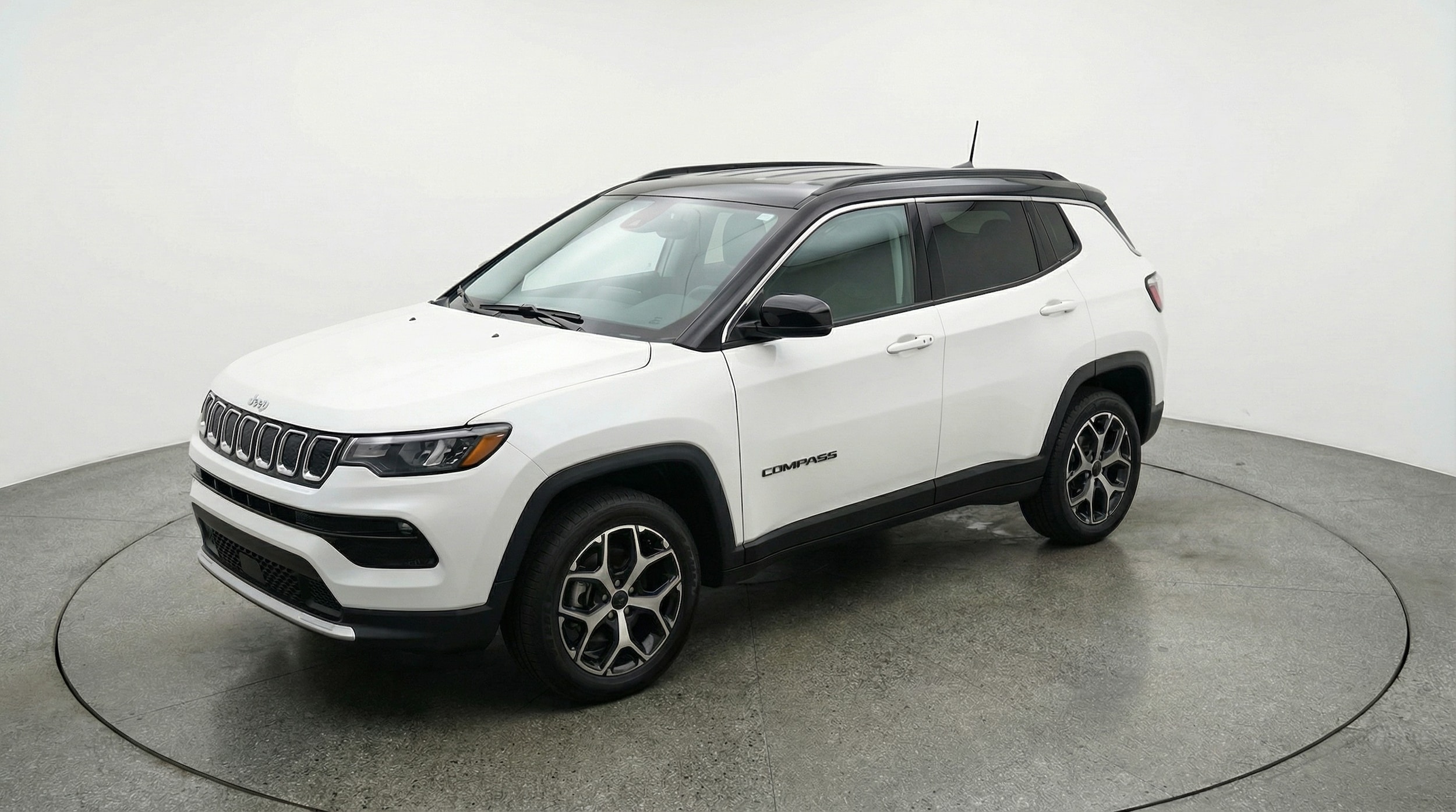 Thumbnail: 2025 Jeep Compass - 3