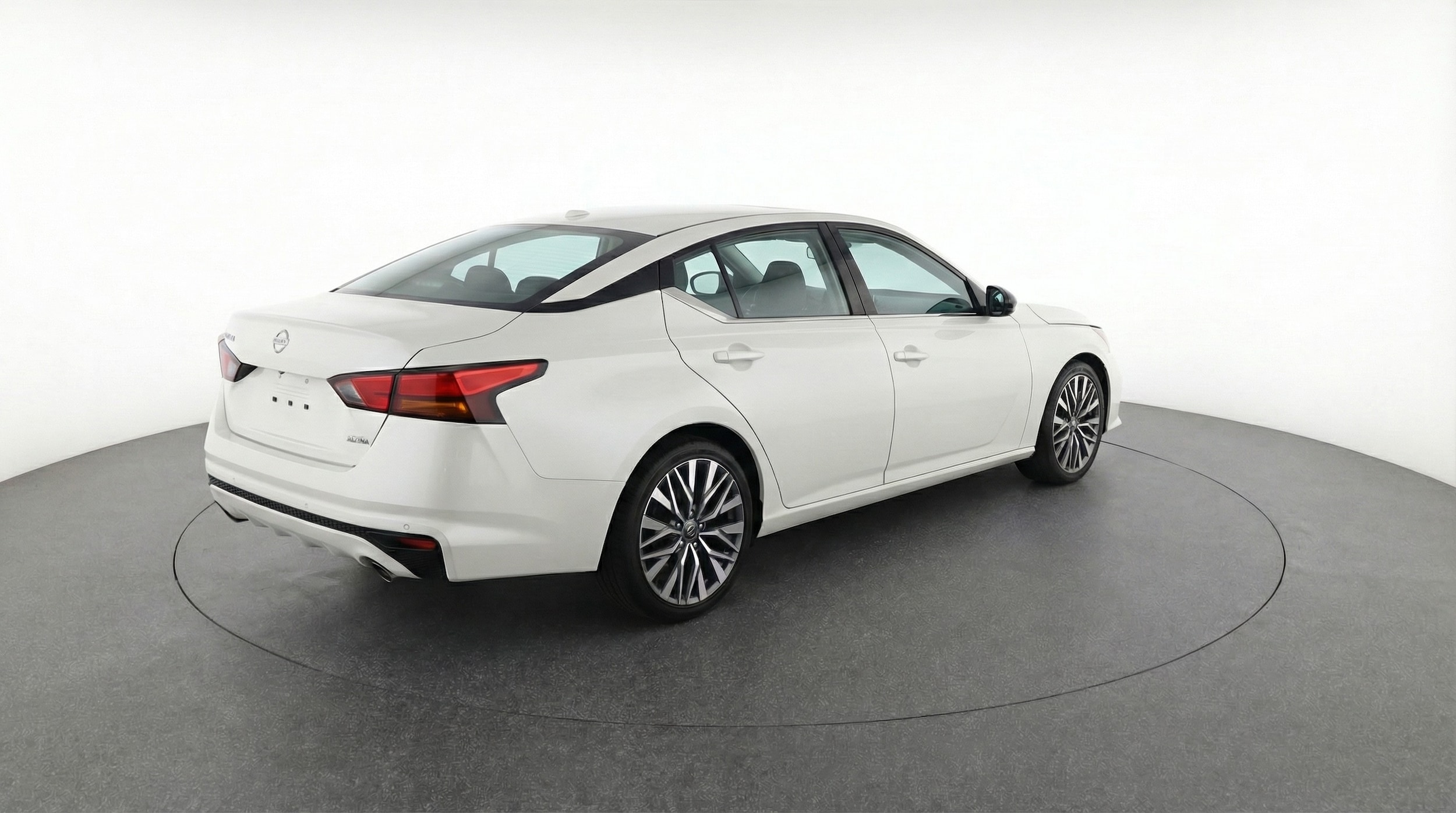 Thumbnail: 2025 Nissan Altima - 7